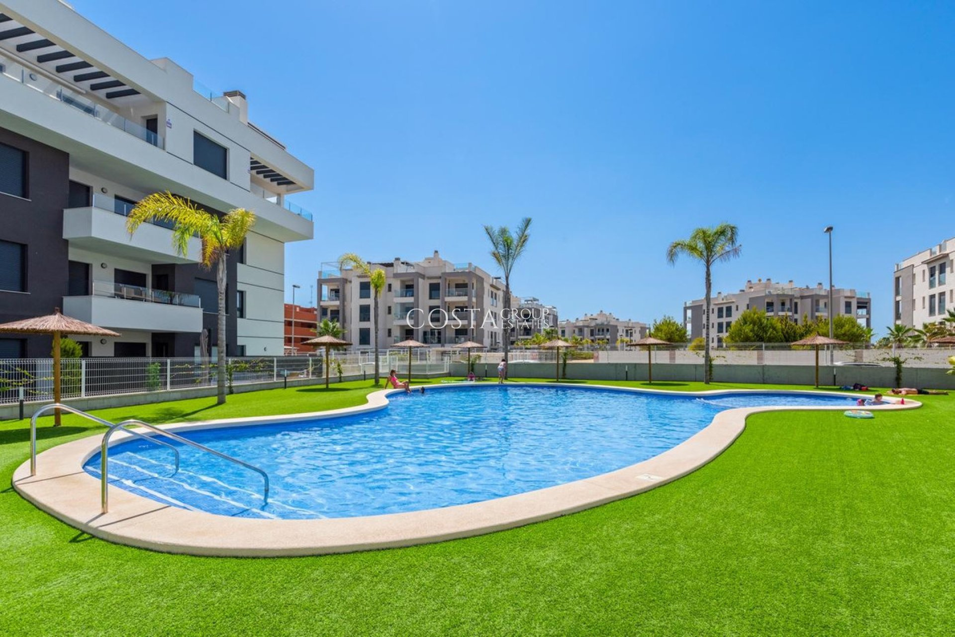 Resale - Apartments -
Orihuela - Orihuela Costa