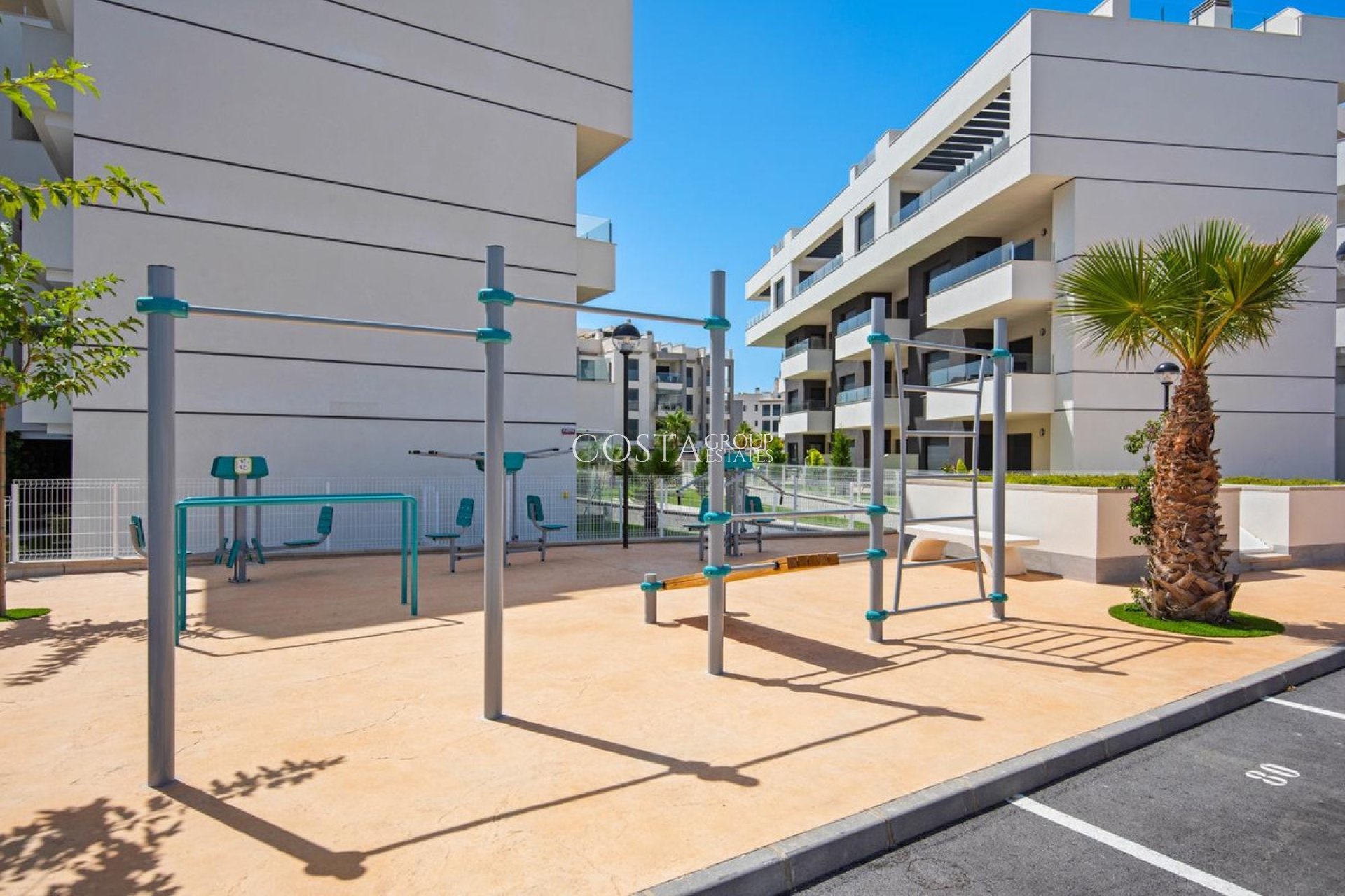 Resale - Apartments -
Orihuela - Orihuela Costa