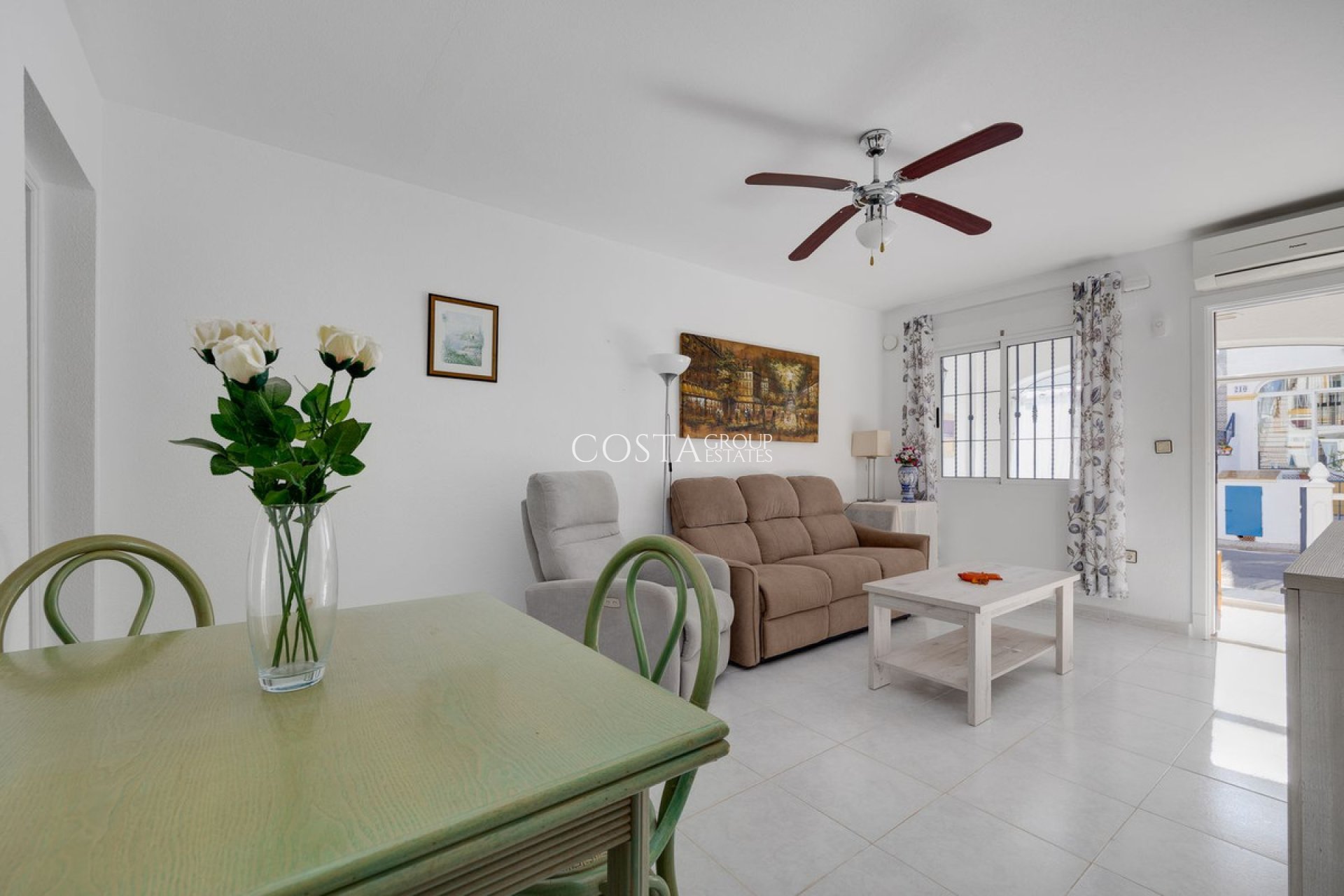 Resale - Apartments -
Orihuela - Orihuela Costa