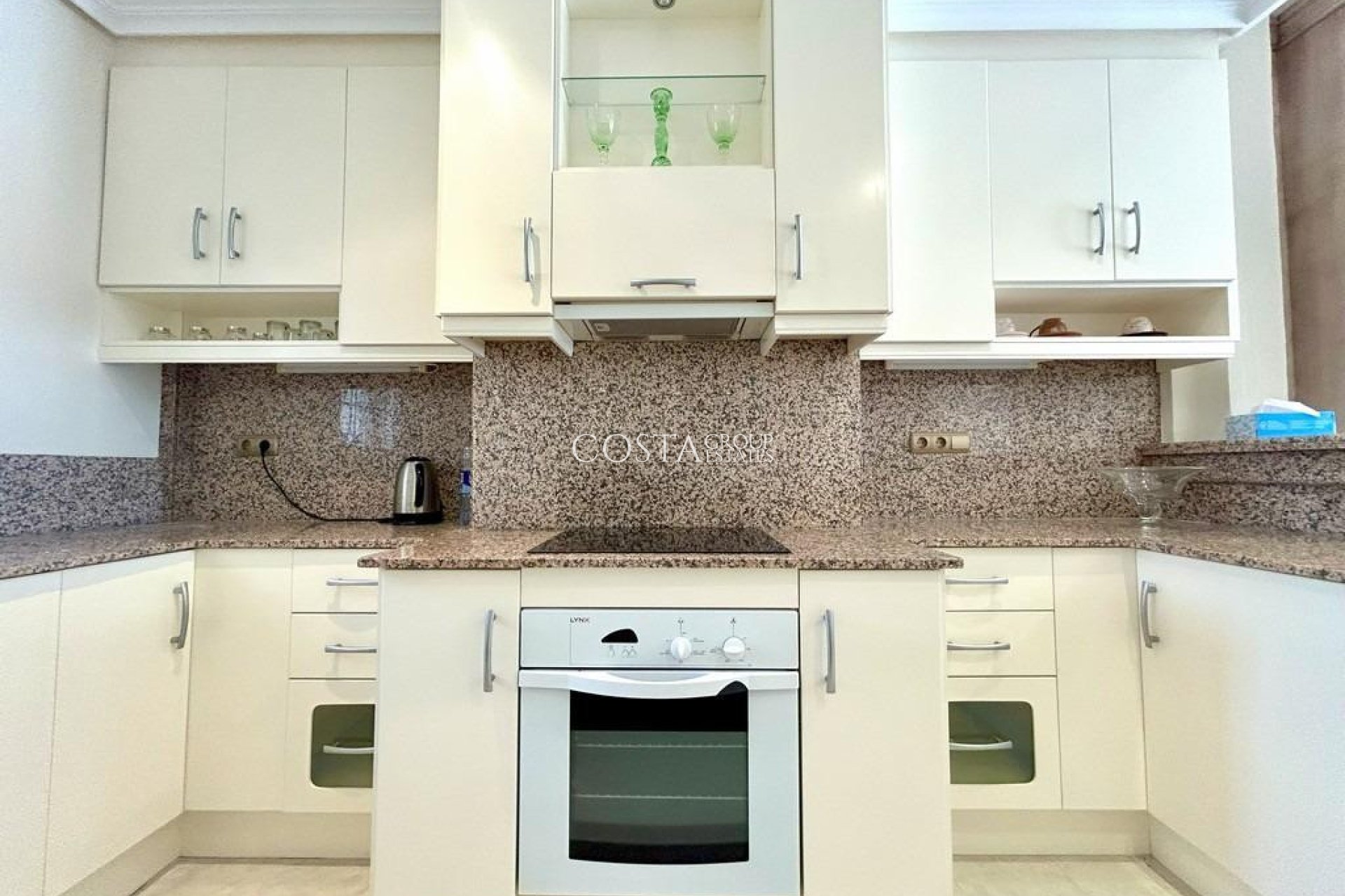 Resale - Apartments -
Orihuela - Orihuela Costa