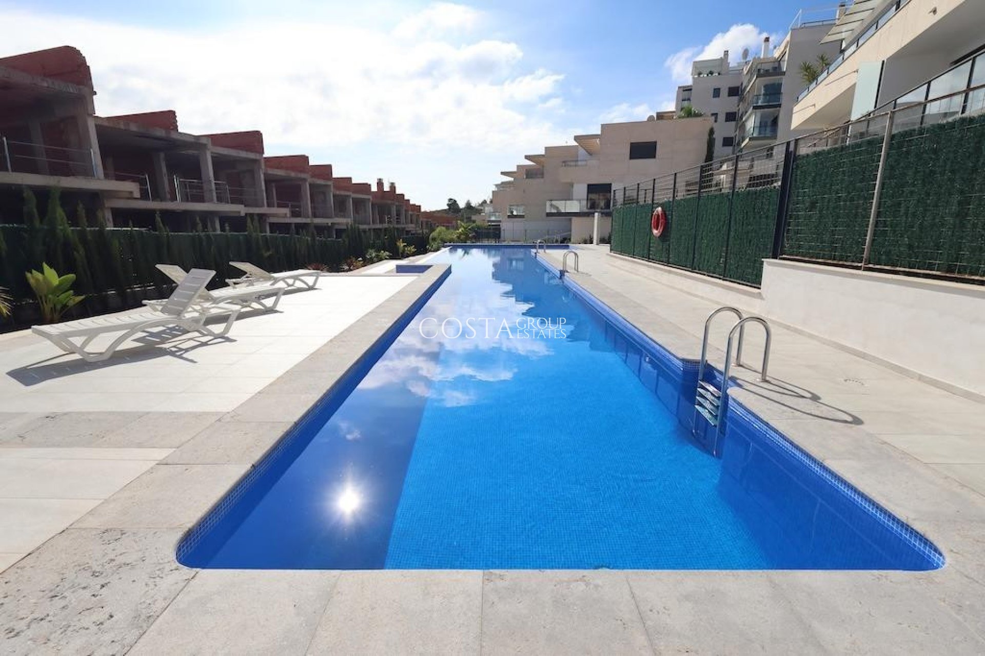 Resale - Apartments -
Orihuela - Orihuela Costa