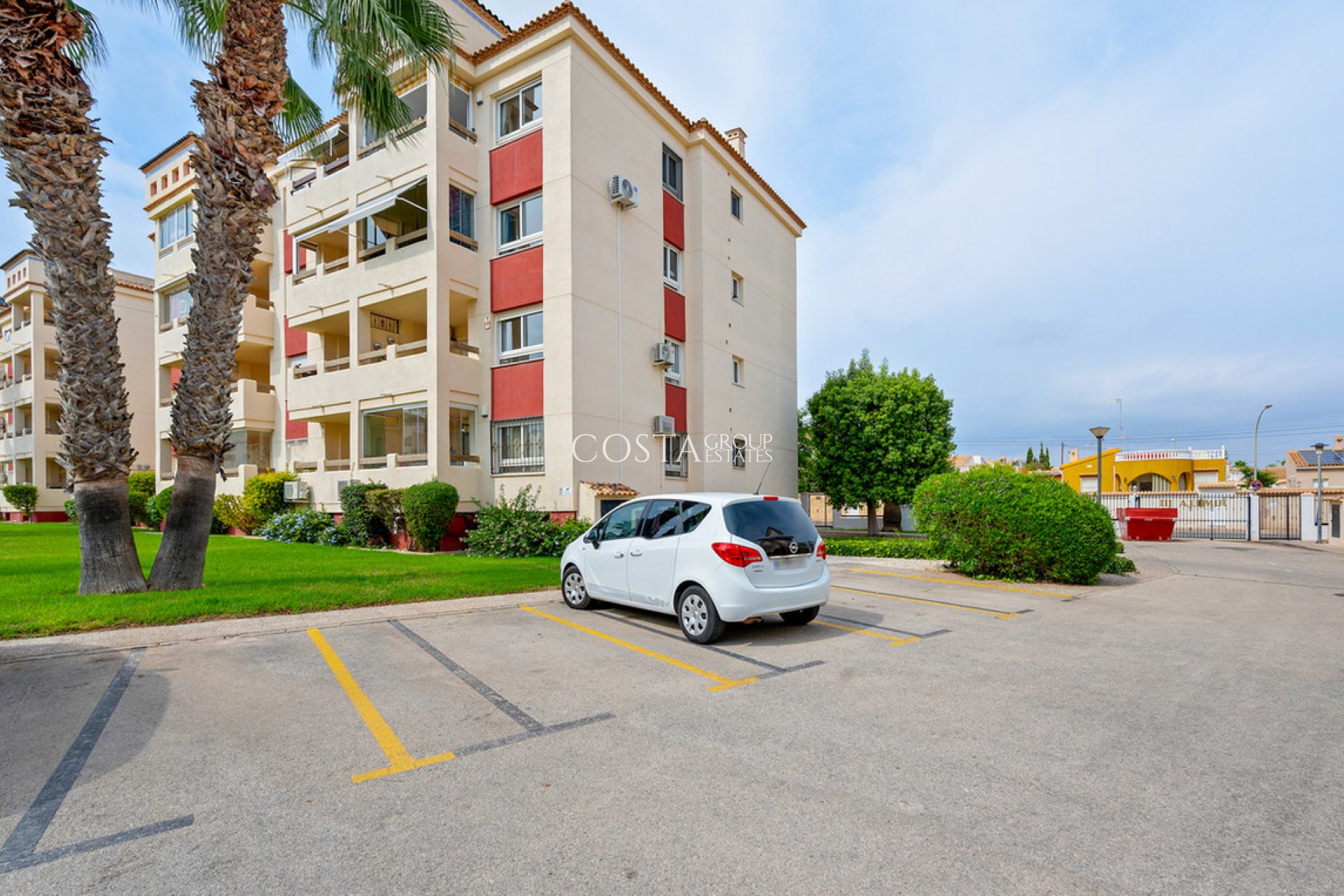 Resale - Apartments -
Orihuela - Playa Flamenca