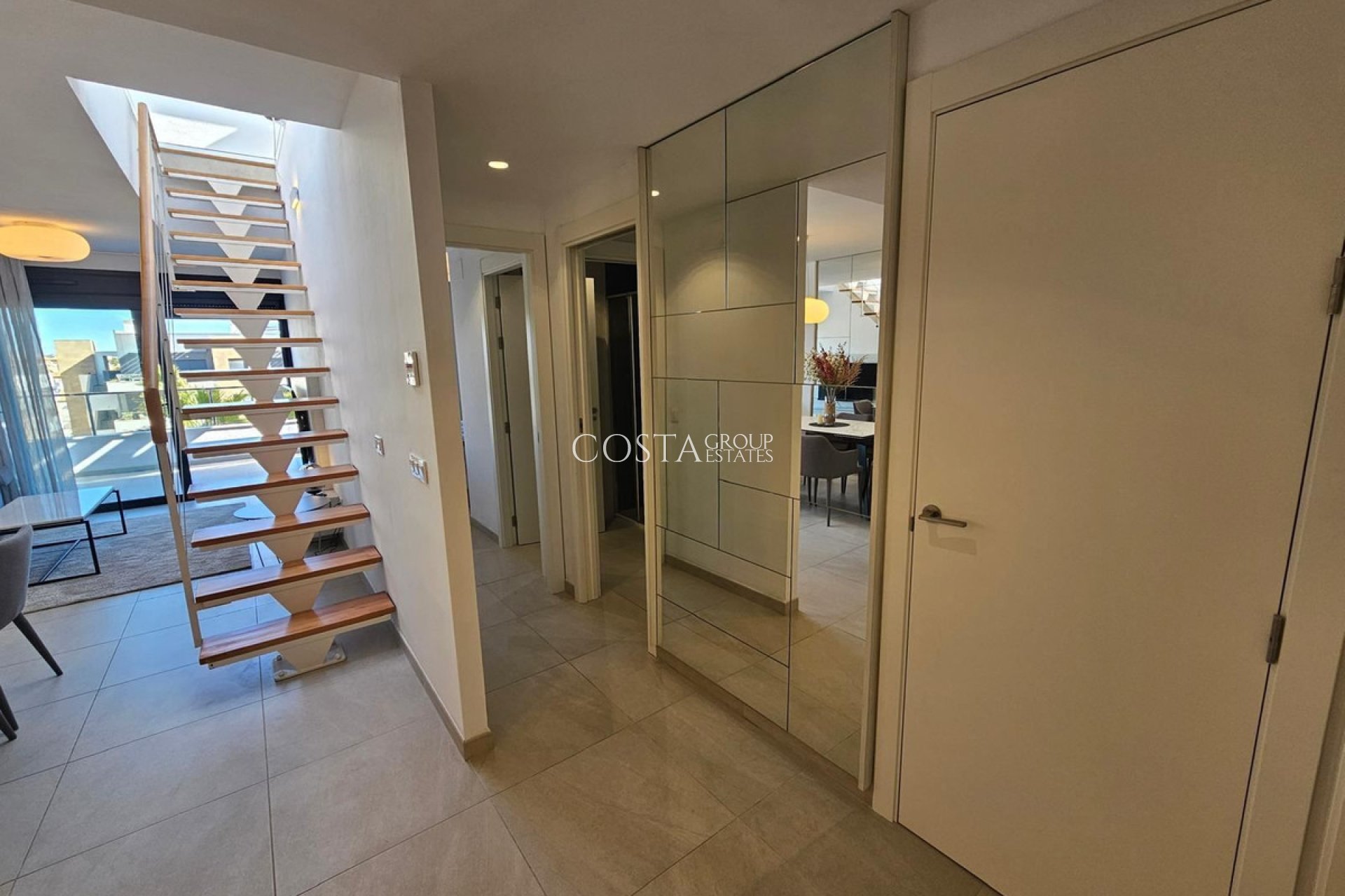 Resale - Apartments -
Orihuela - Playa Flamenca