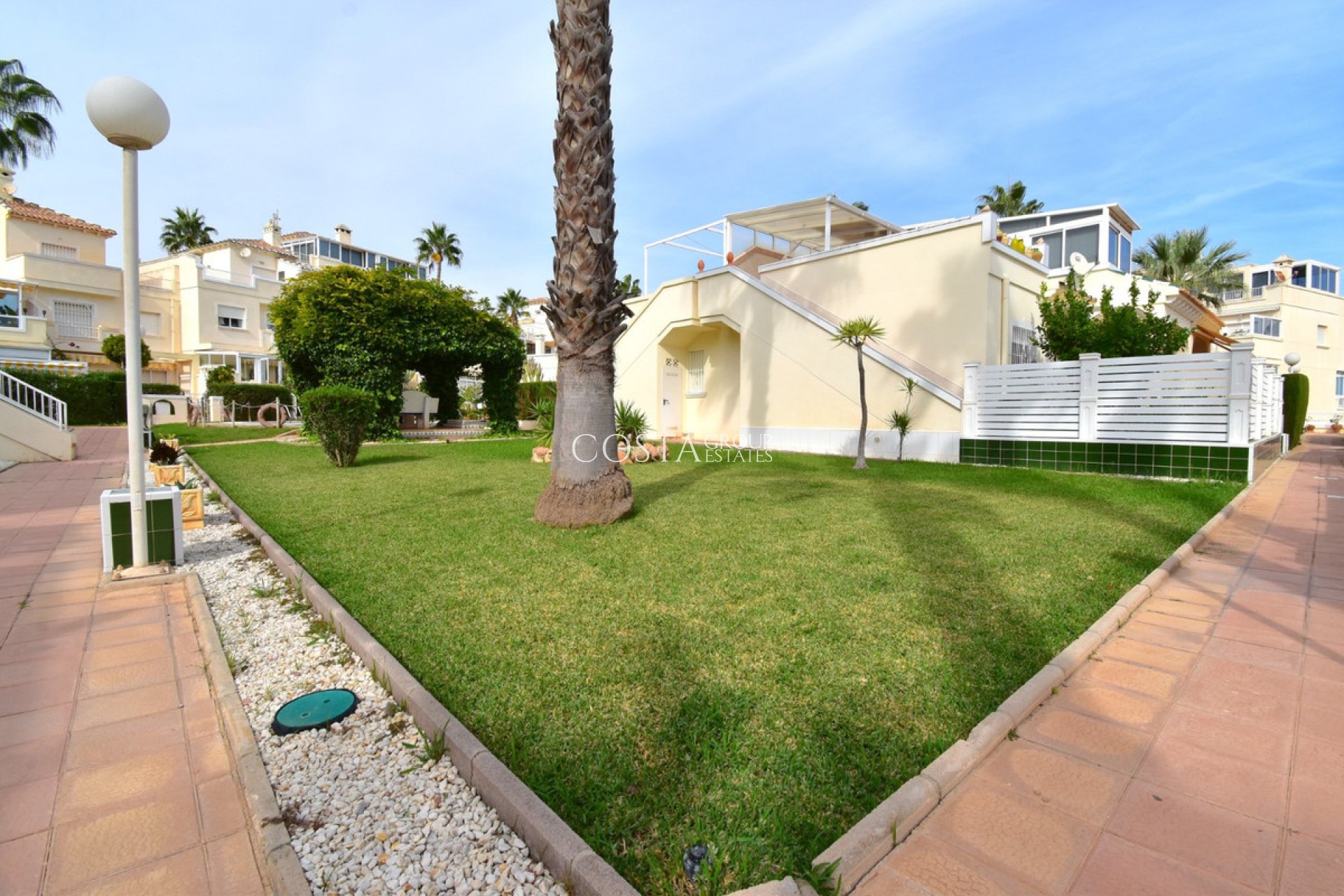 Resale - Apartments -
Orihuela - Playa Flamenca