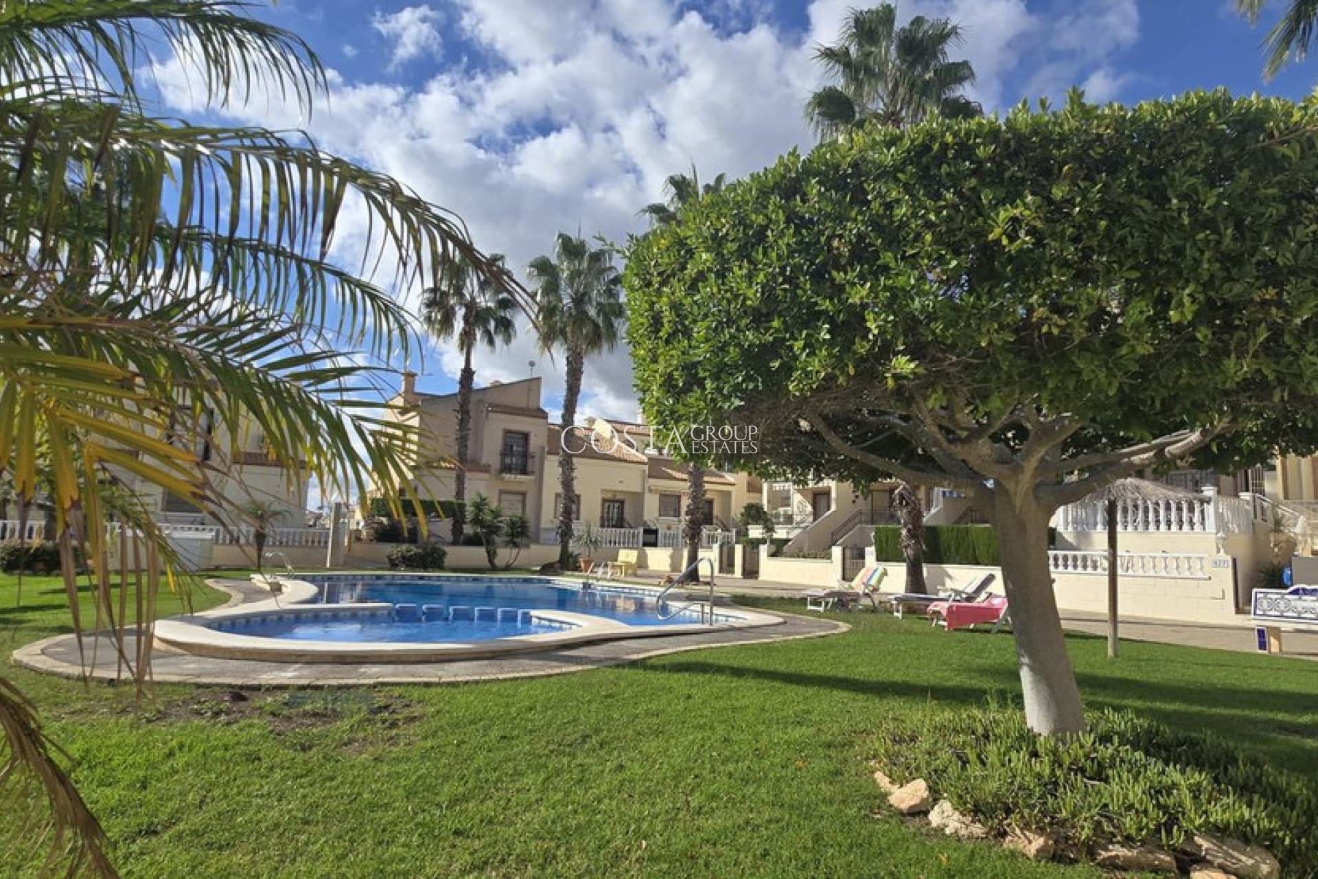 Resale - Apartments -
Orihuela - Playa Flamenca