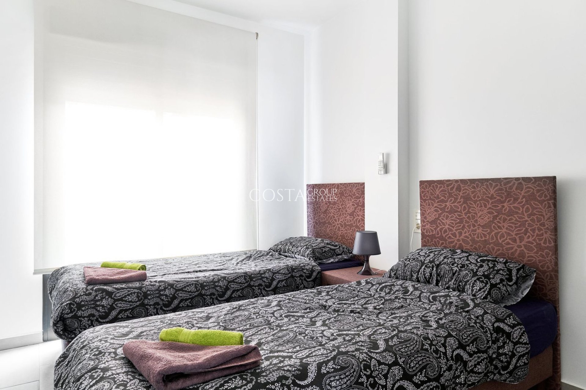 Resale - Apartments -
Orihuela - Punta Prima