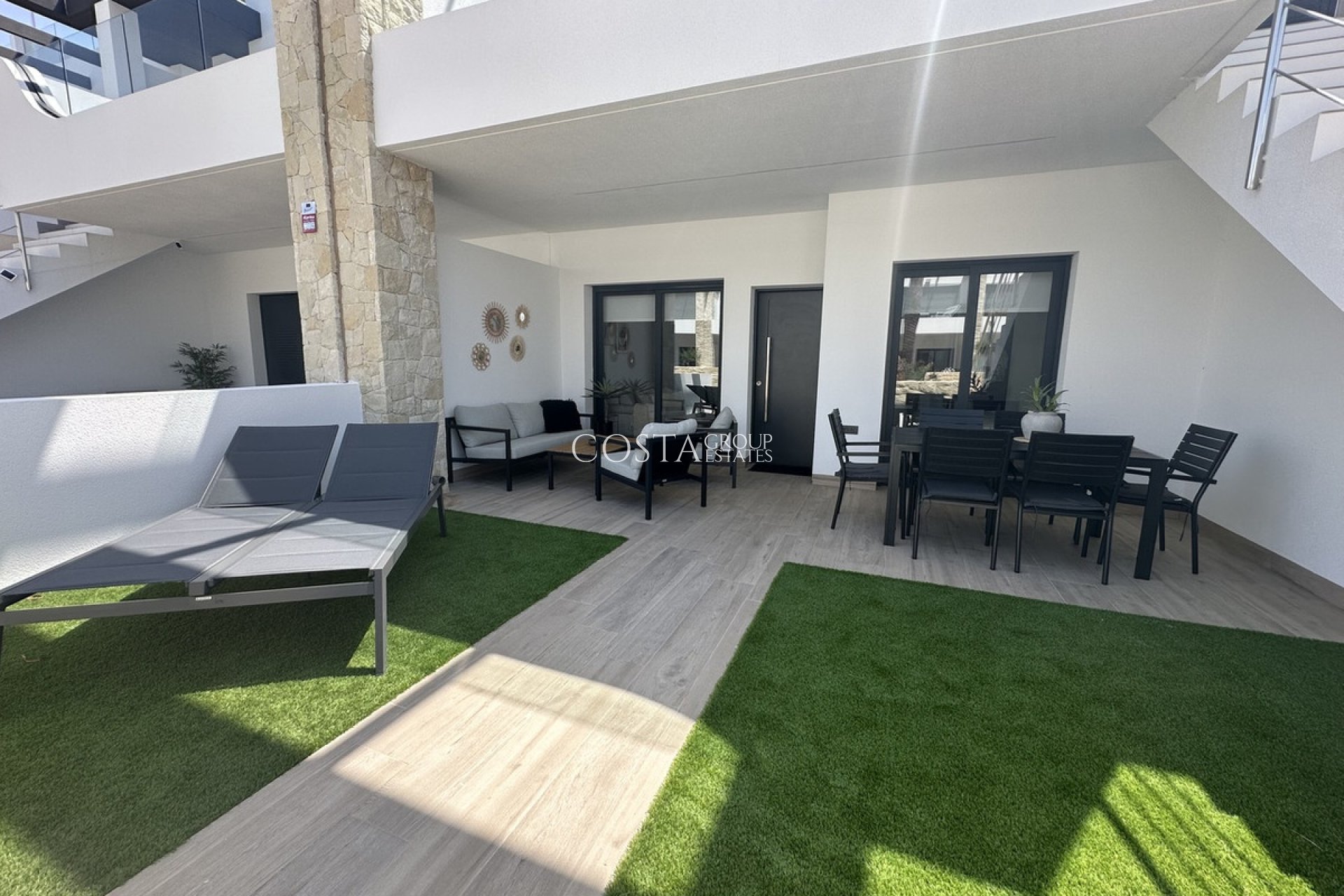 Resale - Apartments -
Orihuela - Punta Prima