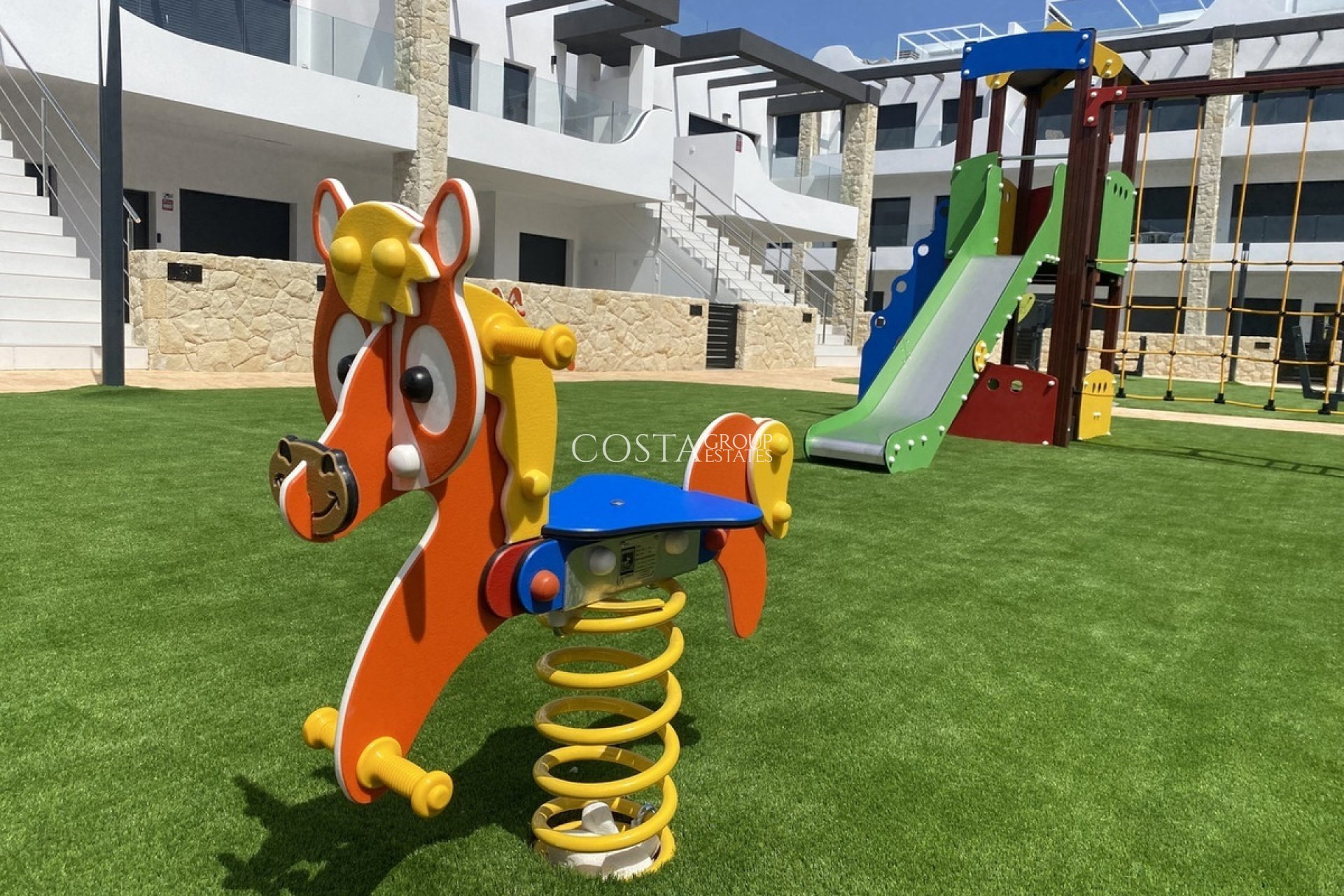 Resale - Apartments -
Orihuela - Punta Prima