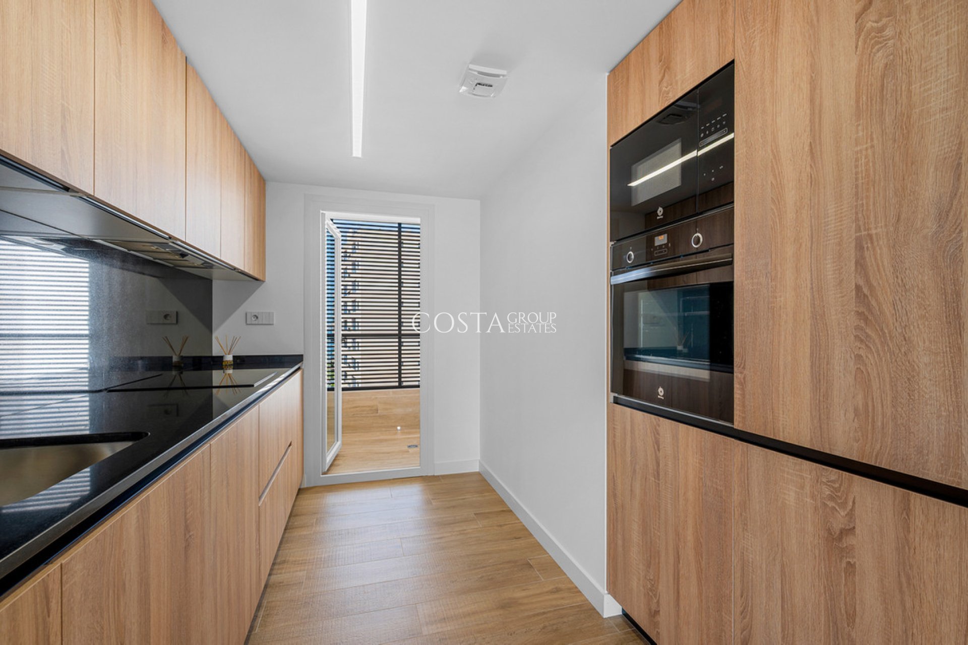 Resale - Apartments -
Orihuela - Punta Prima