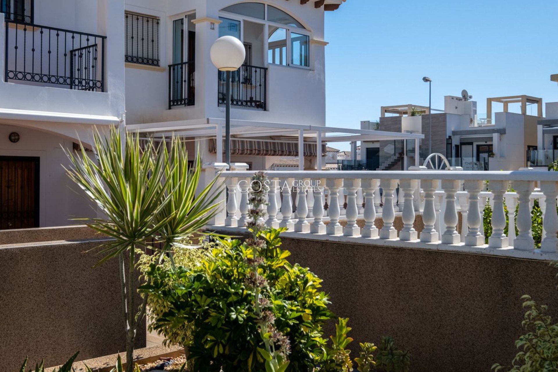 Resale - Apartments -
Orihuela - Punta Prima