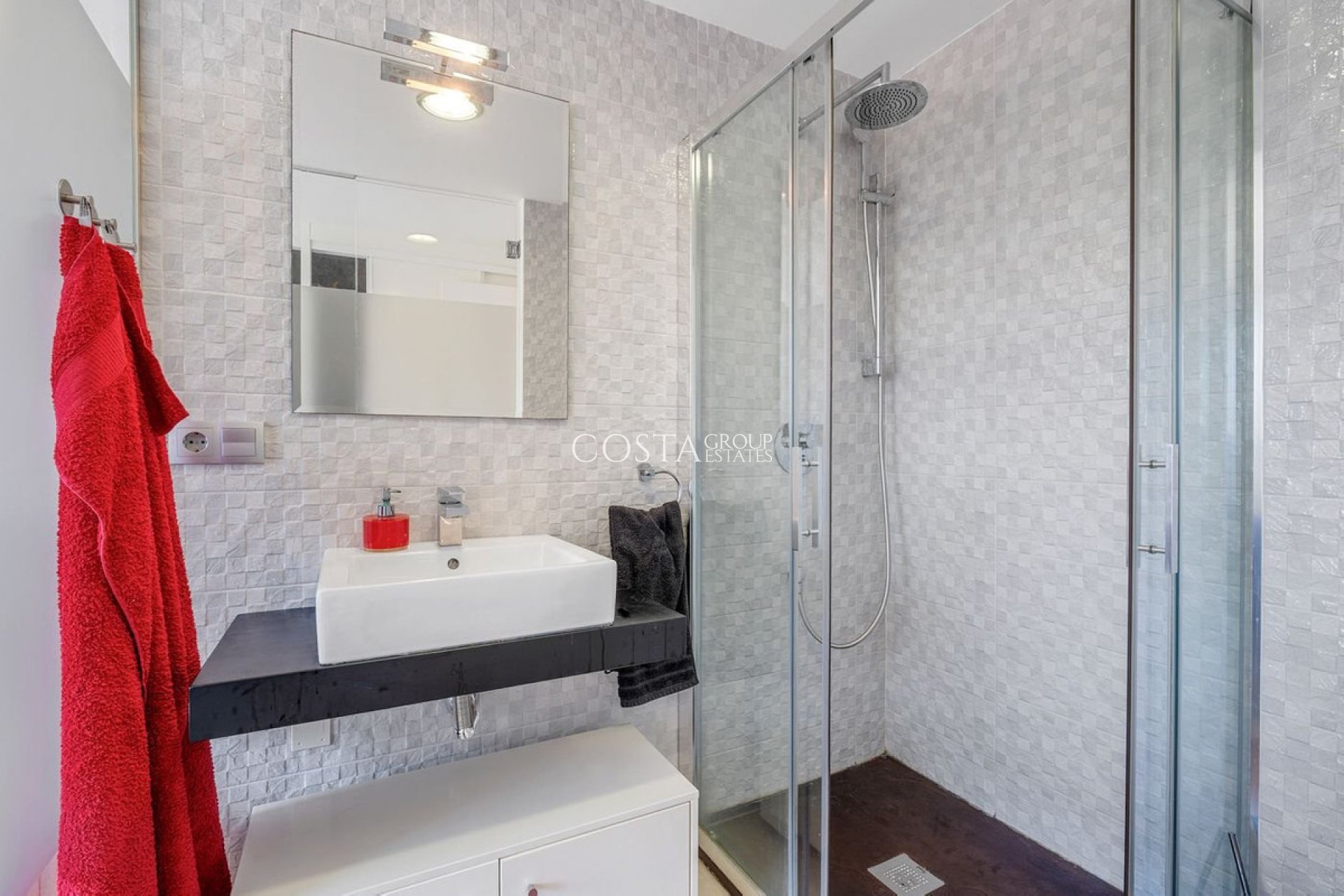 Resale - Apartments -
Orihuela - Punta Prima