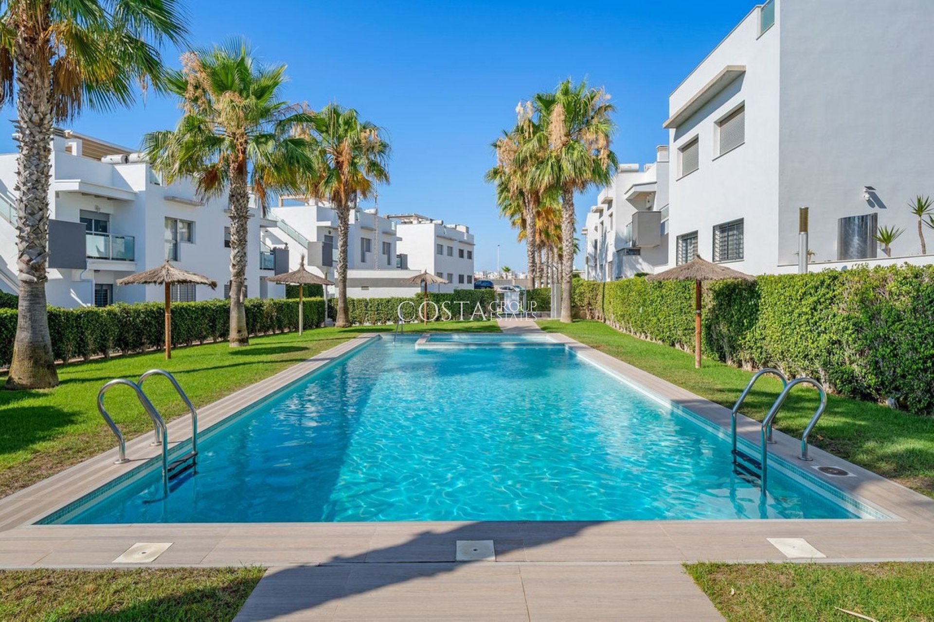 Resale - Apartments -
Orihuela - Punta Prima