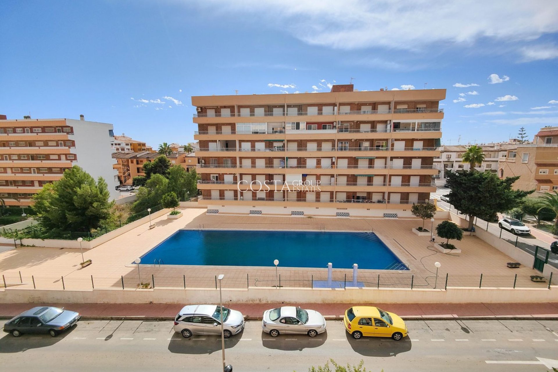Resale - Apartments -
Orihuela - Punta Prima