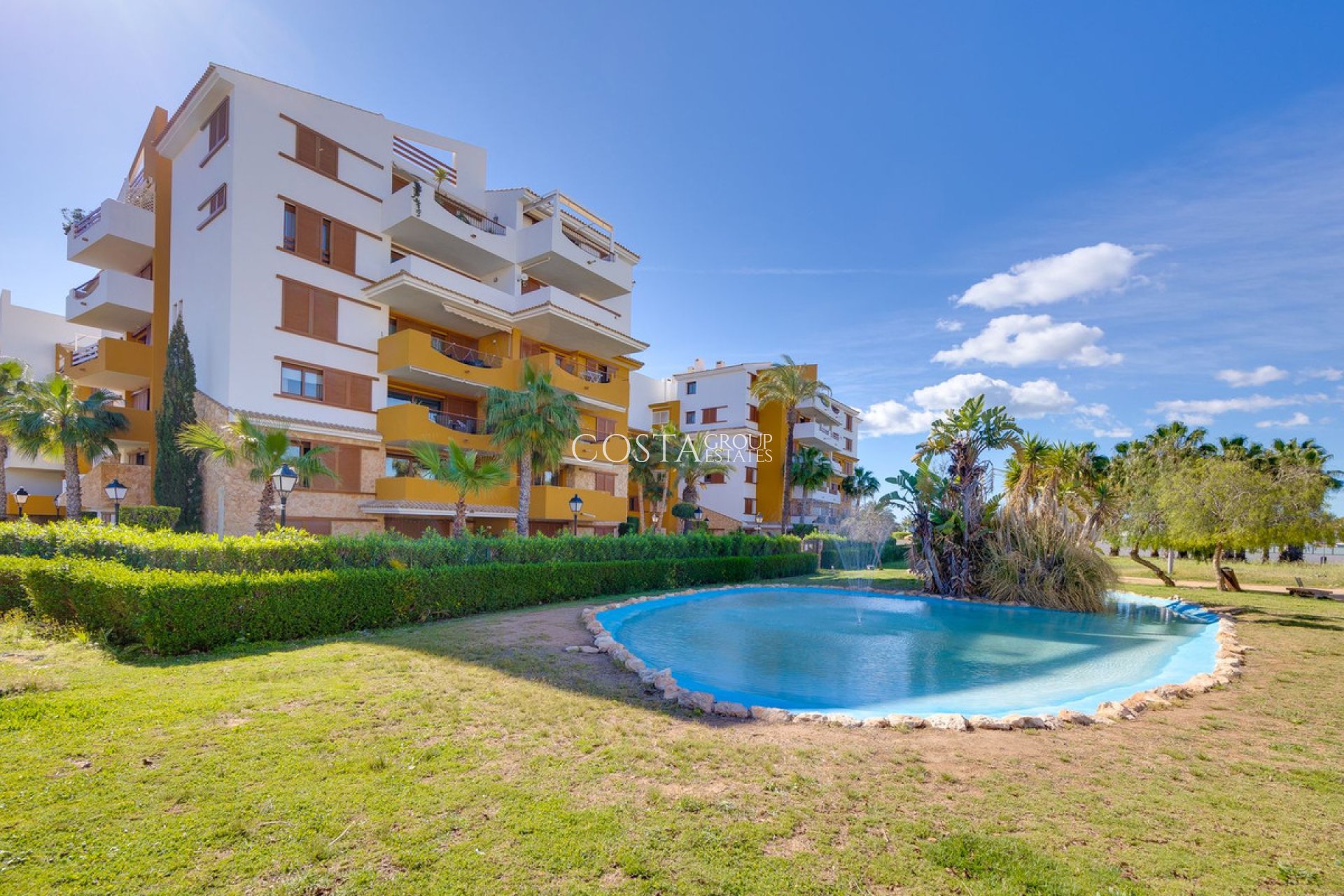 Resale - Apartments -
Orihuela - Punta Prima