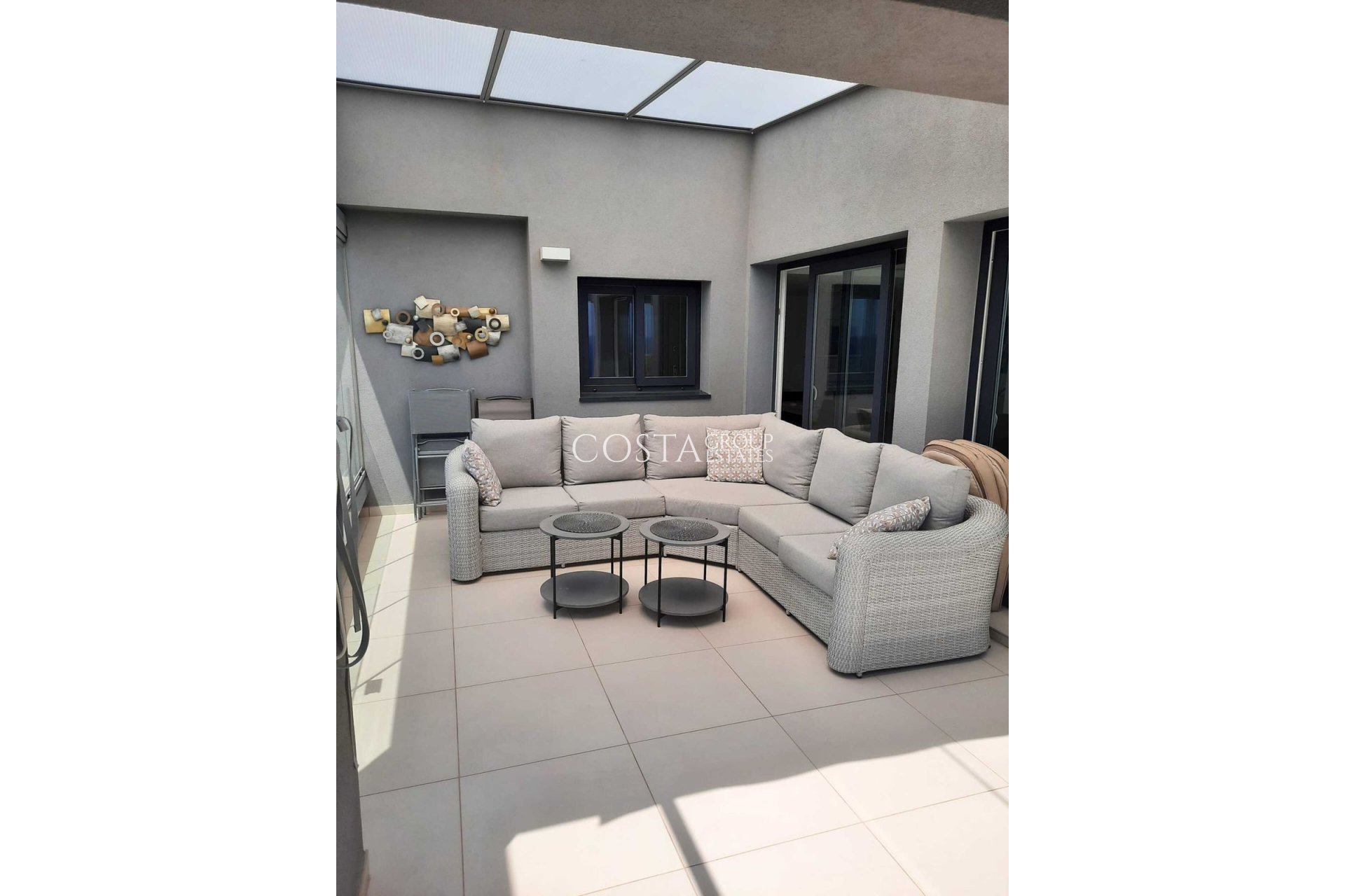 Resale - Apartments -
Orihuela - Punta Prima