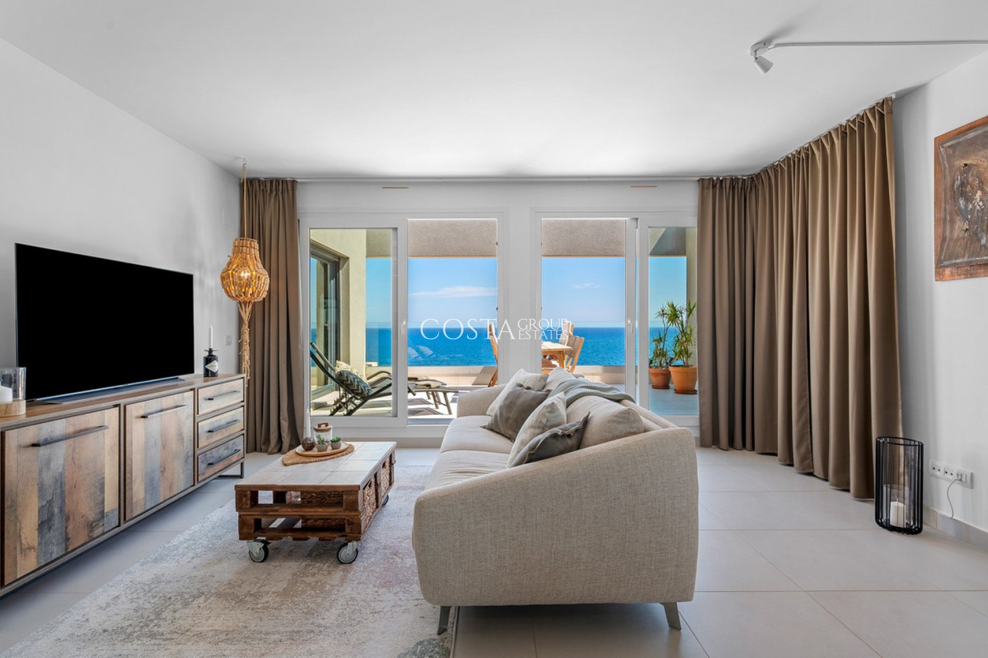 Resale - Apartments -
Orihuela - Punta Prima