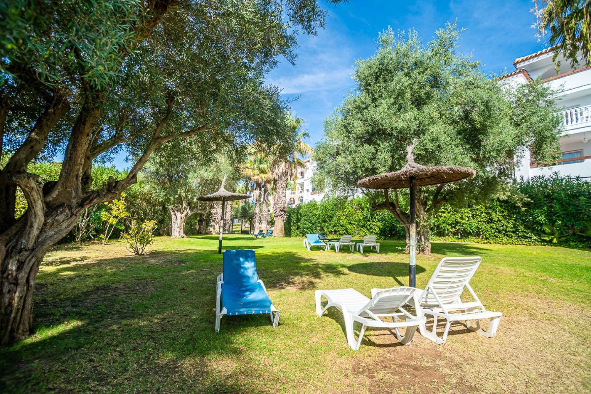 Resale - Apartments -
Orihuela - Villamartin