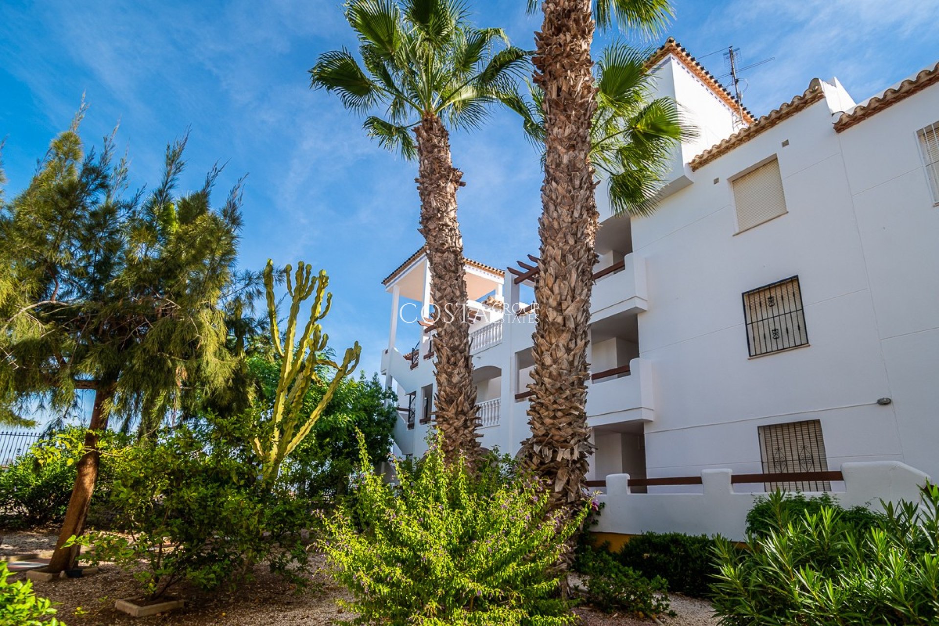 Resale - Apartments -
Orihuela - Villamartin