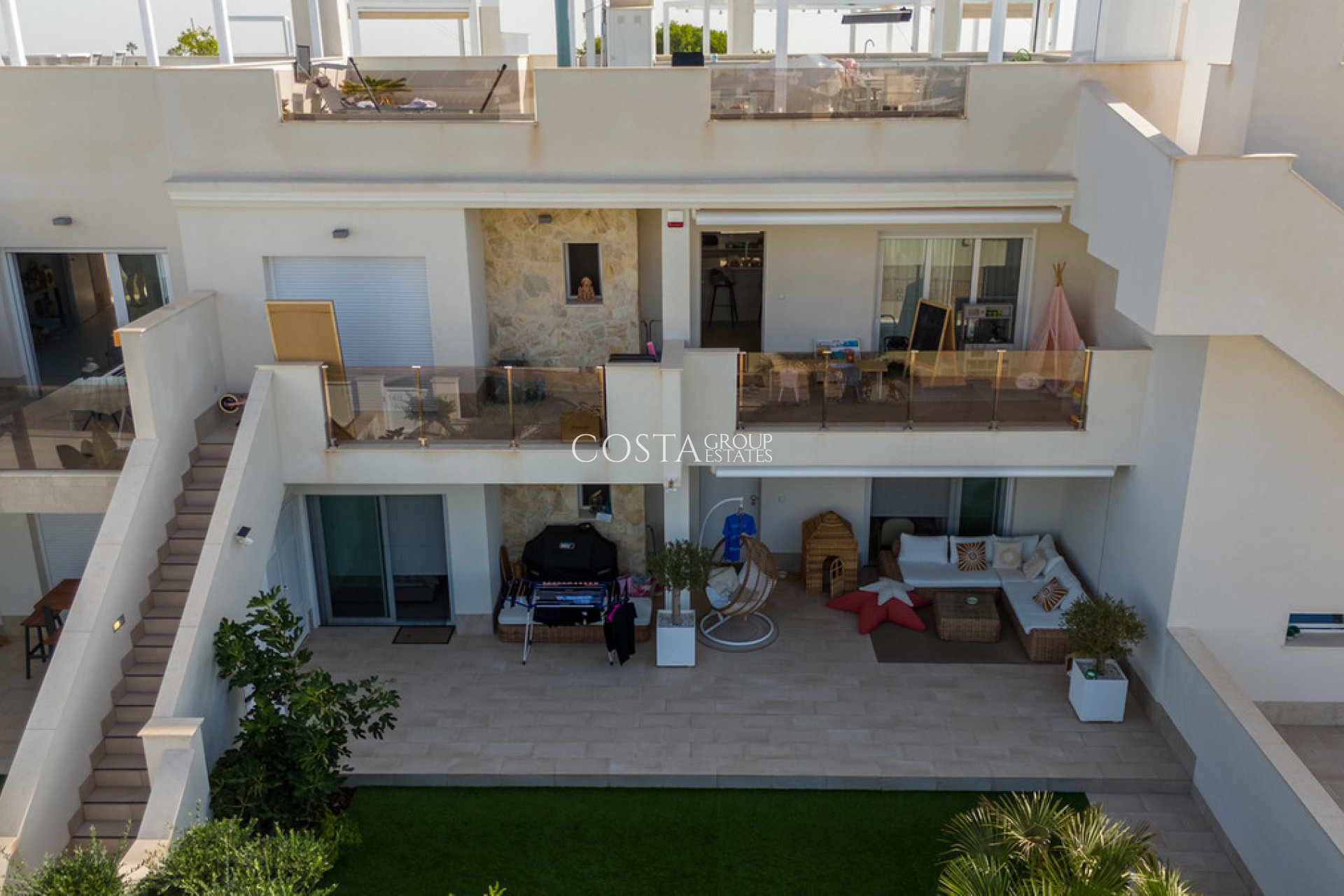 Resale - Apartments -
Orihuela - Villamartin