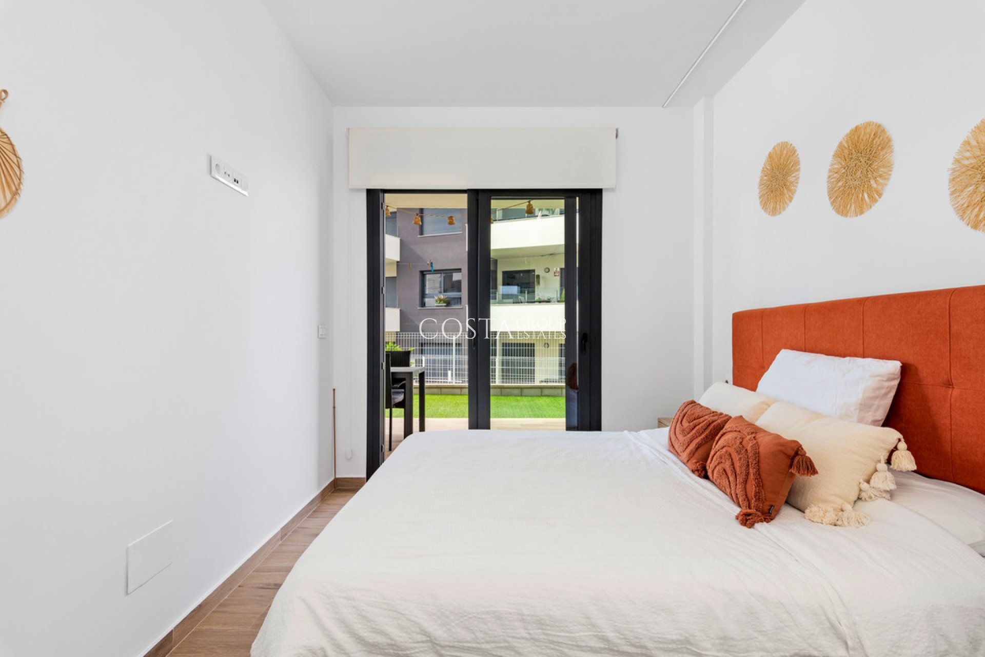 Resale - Apartments -
Orihuela - Villamartin