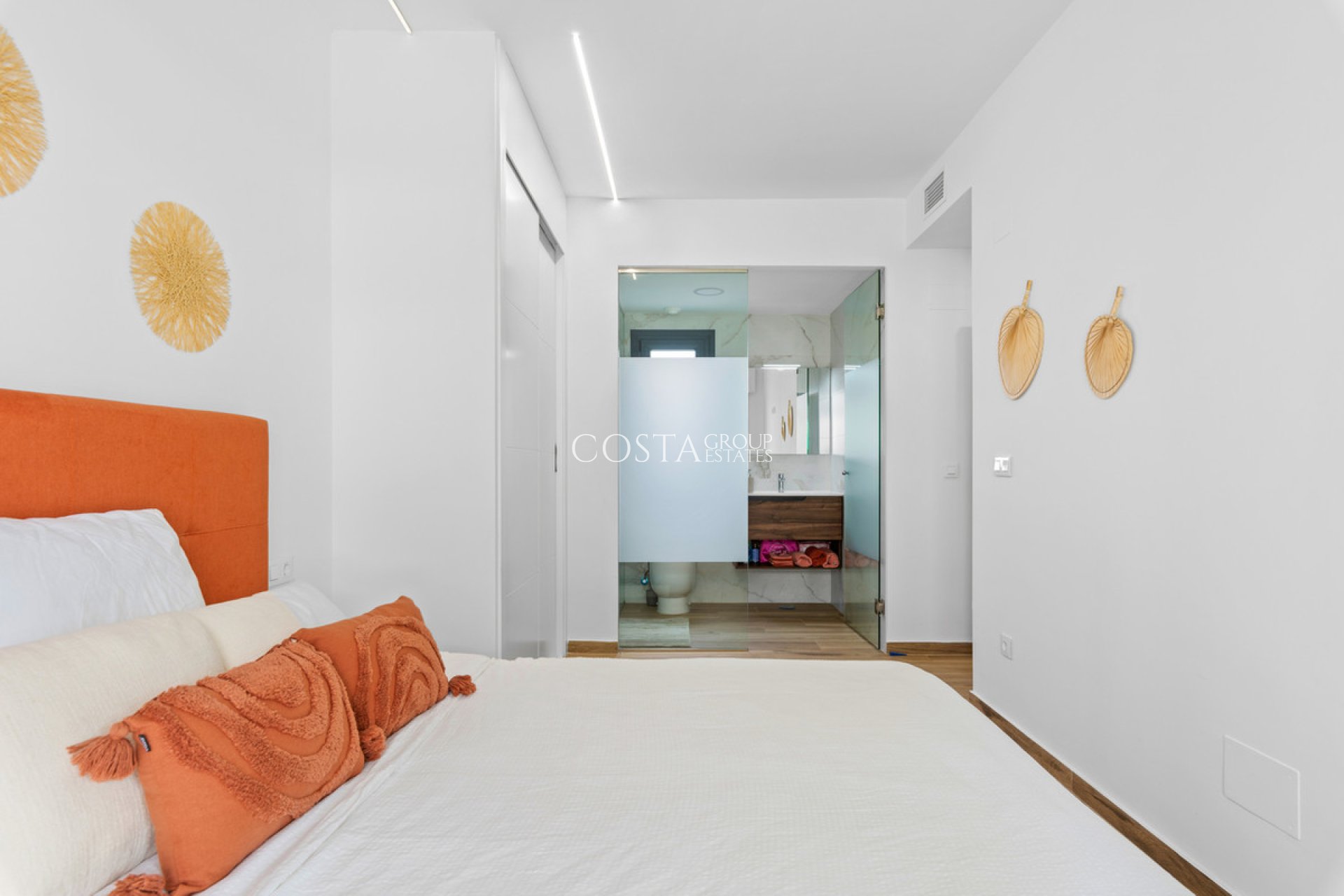Resale - Apartments -
Orihuela - Villamartin