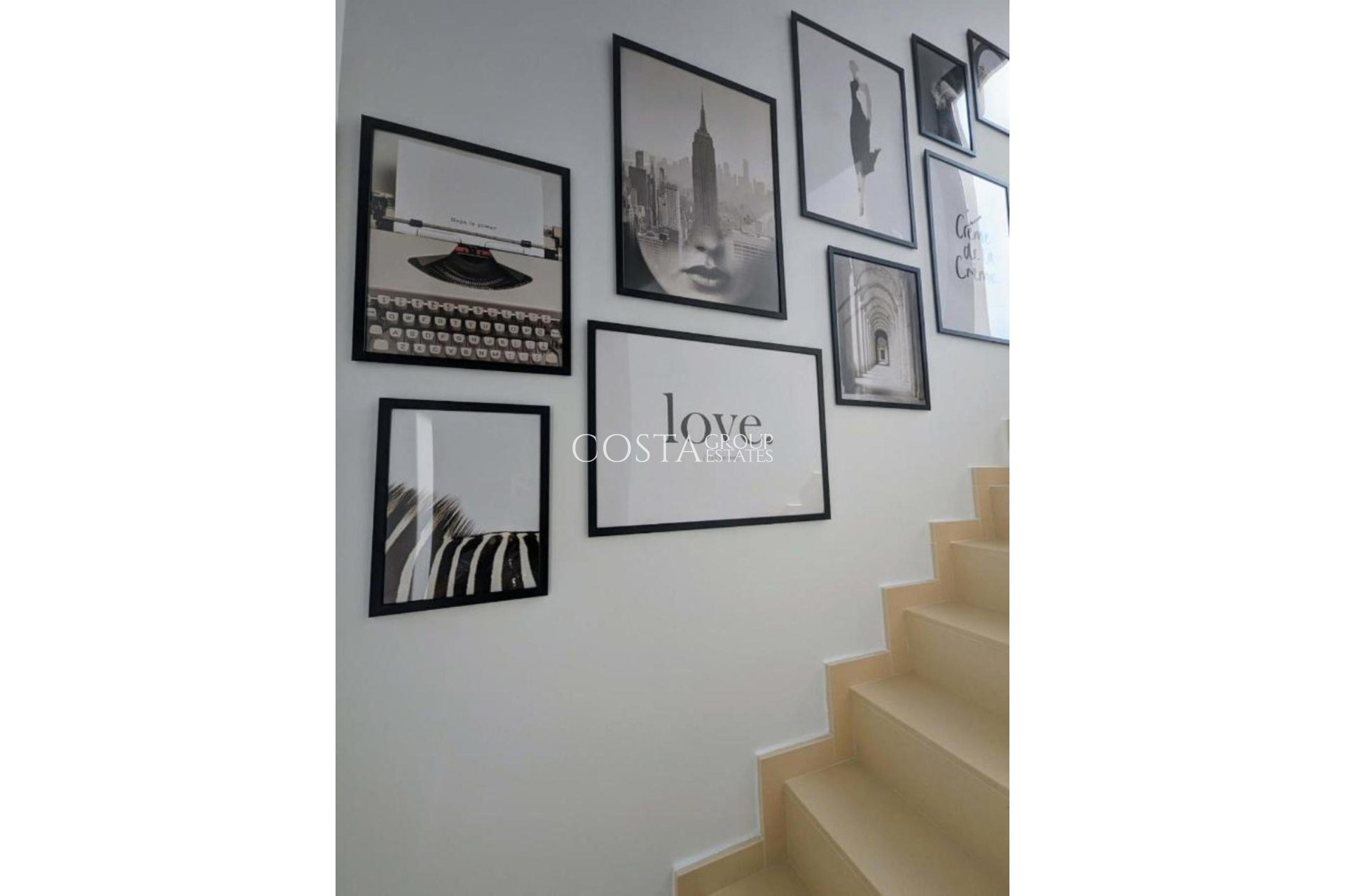 Resale - Apartments -
Orihuela - Villamartin