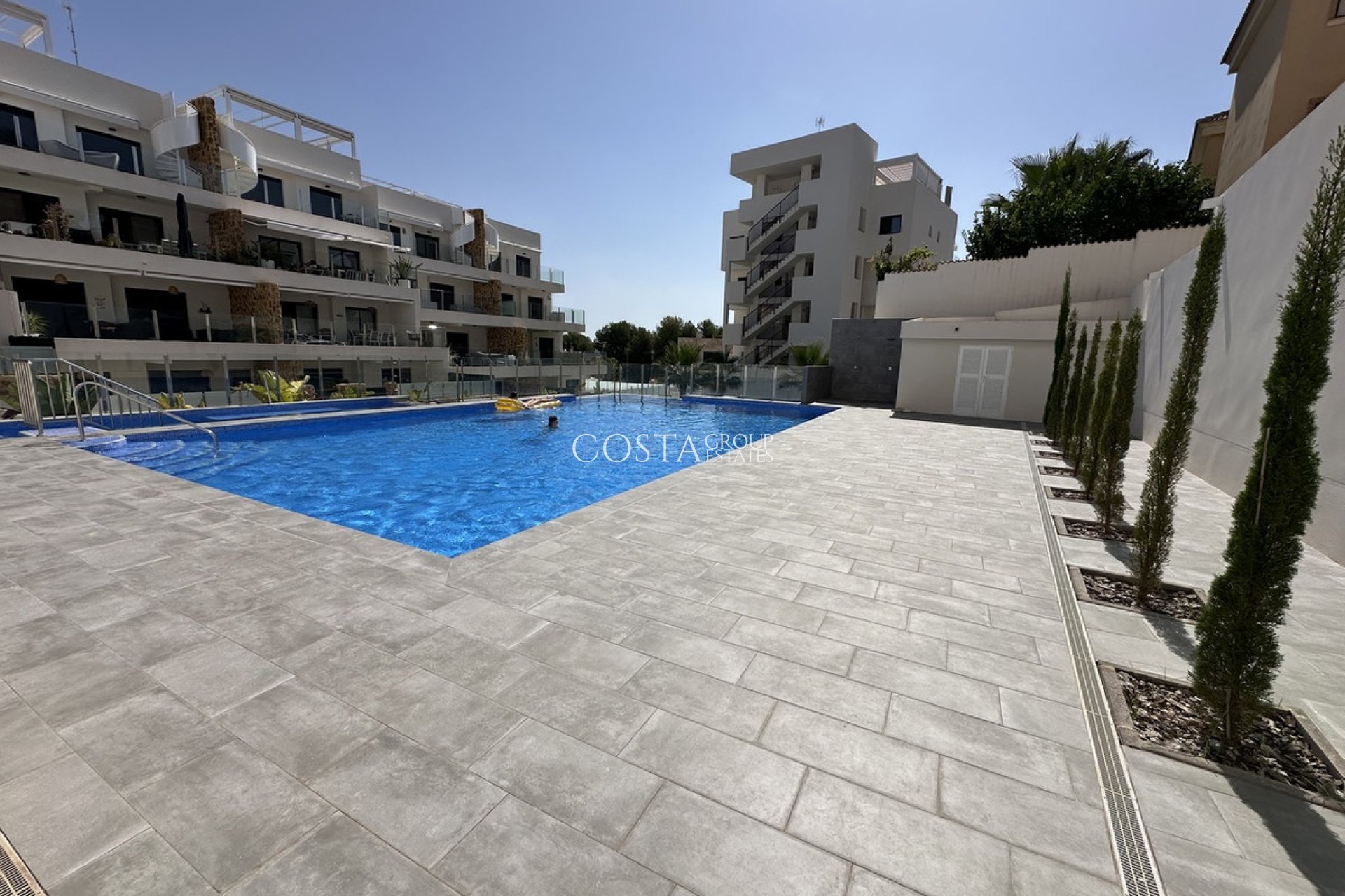 Resale - Apartments -
Orihuela - Villamartin