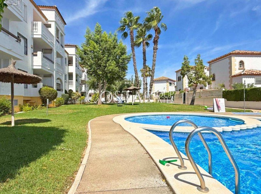Resale - Apartments -
Orihuela - Villamartin