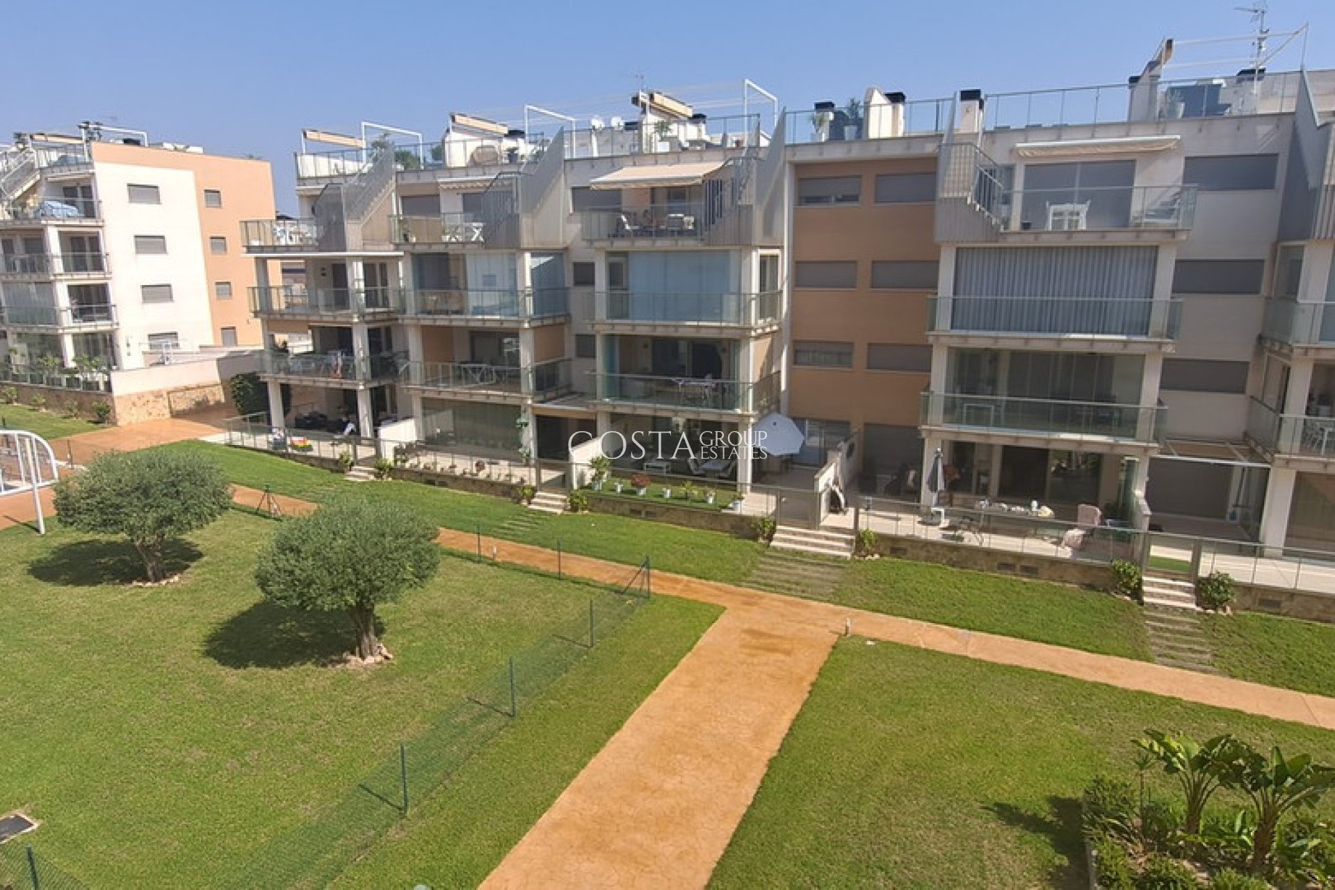 Resale - Apartments -
Orihuela - Villamartin