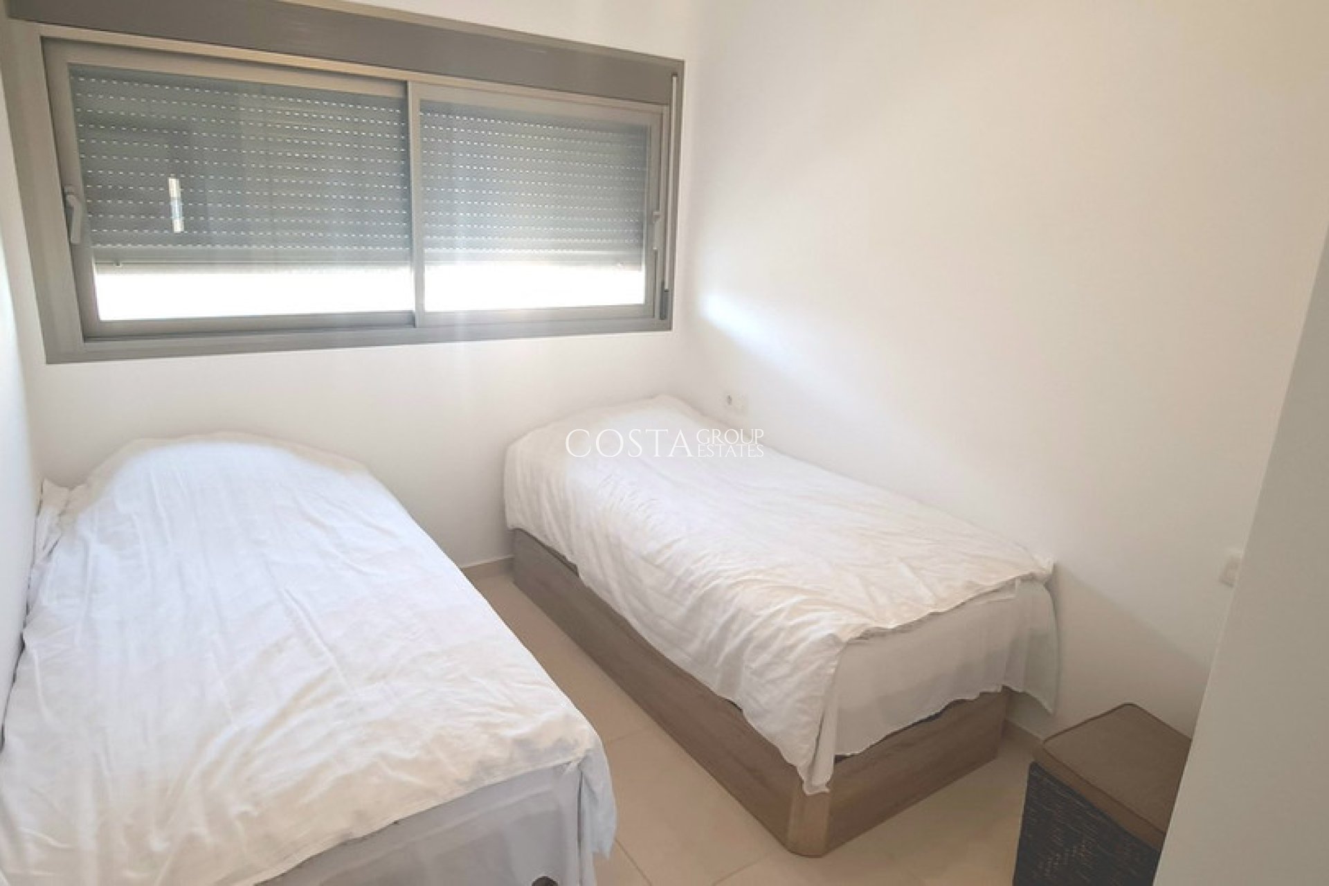 Resale - Apartments -
Orihuela - Villamartin
