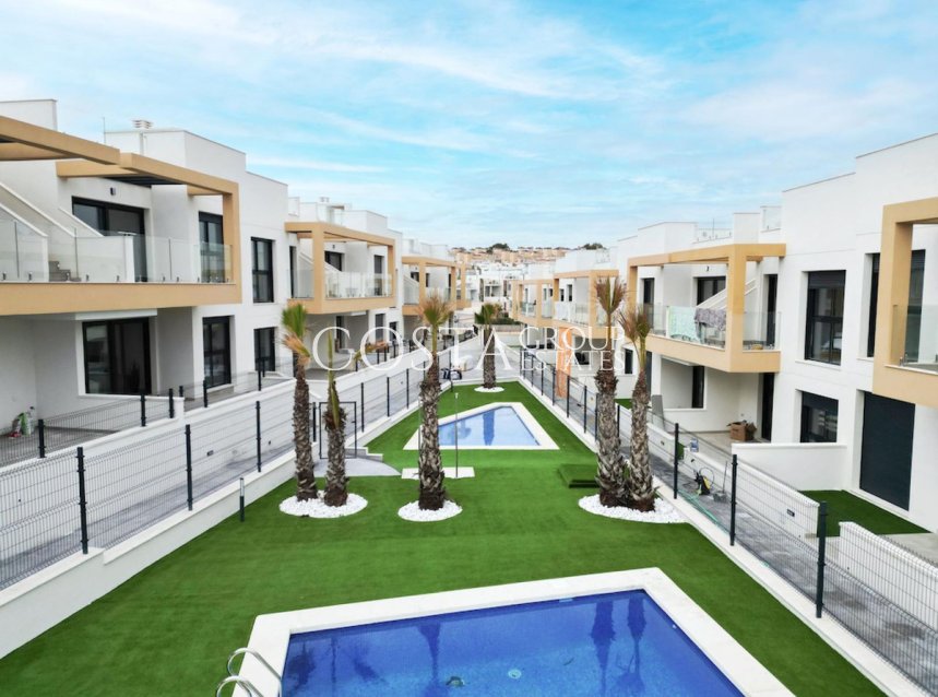 Resale - Apartments -
Orihuela - Villamartin