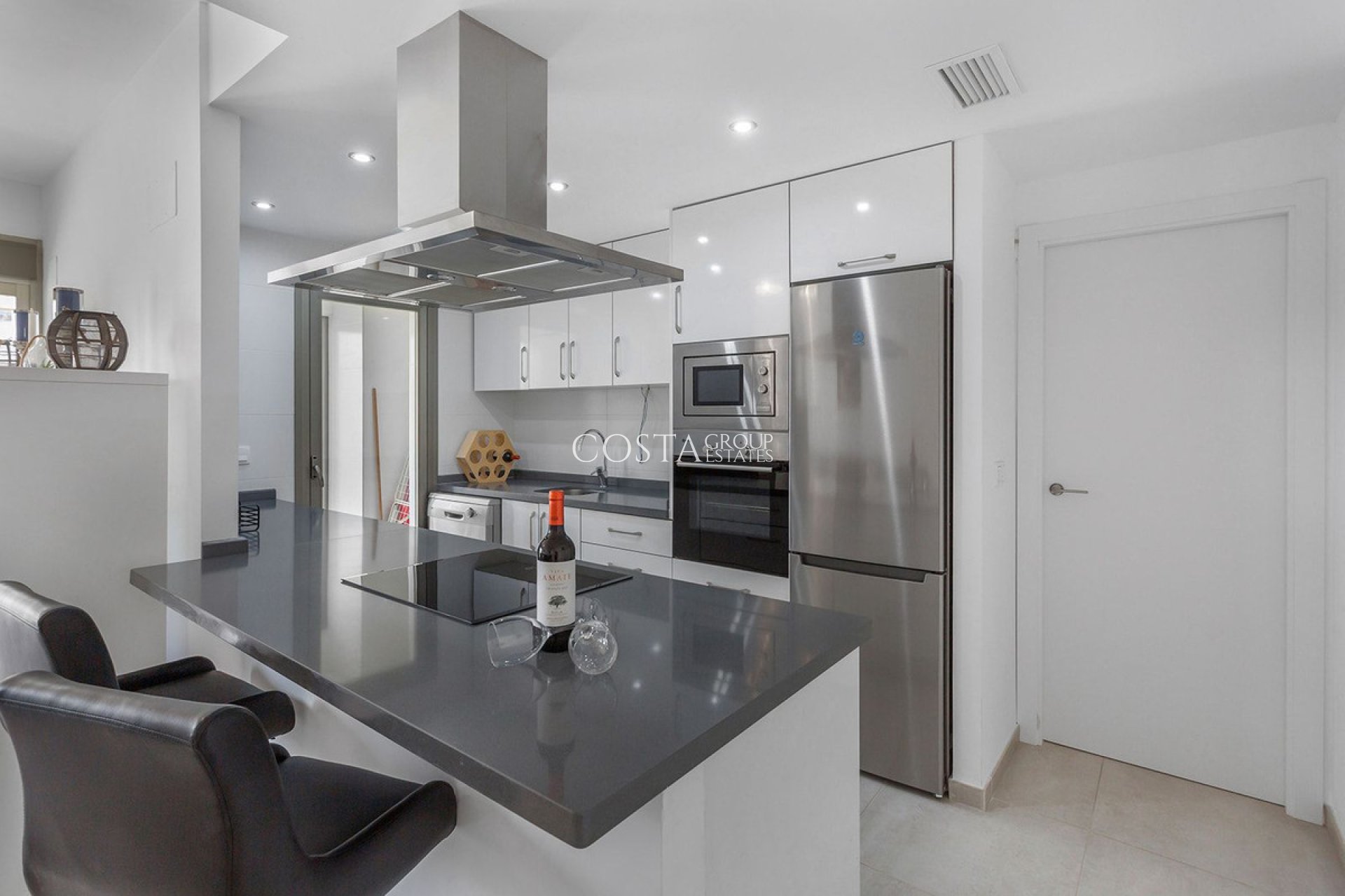 Resale - Apartments -
Orihuela - Villamartin