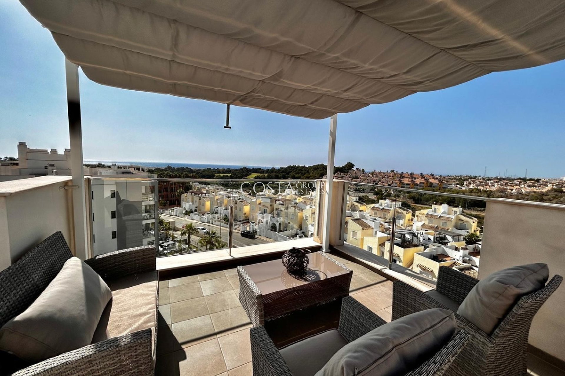 Resale - Apartments -
Orihuela - Villamartin