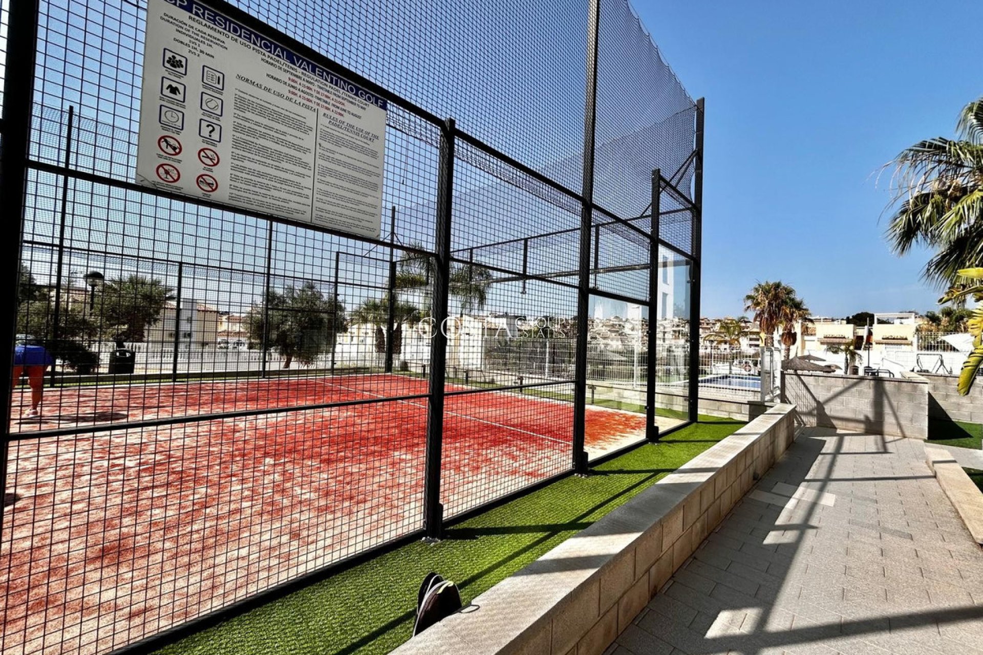 Resale - Apartments -
Orihuela - Villamartin