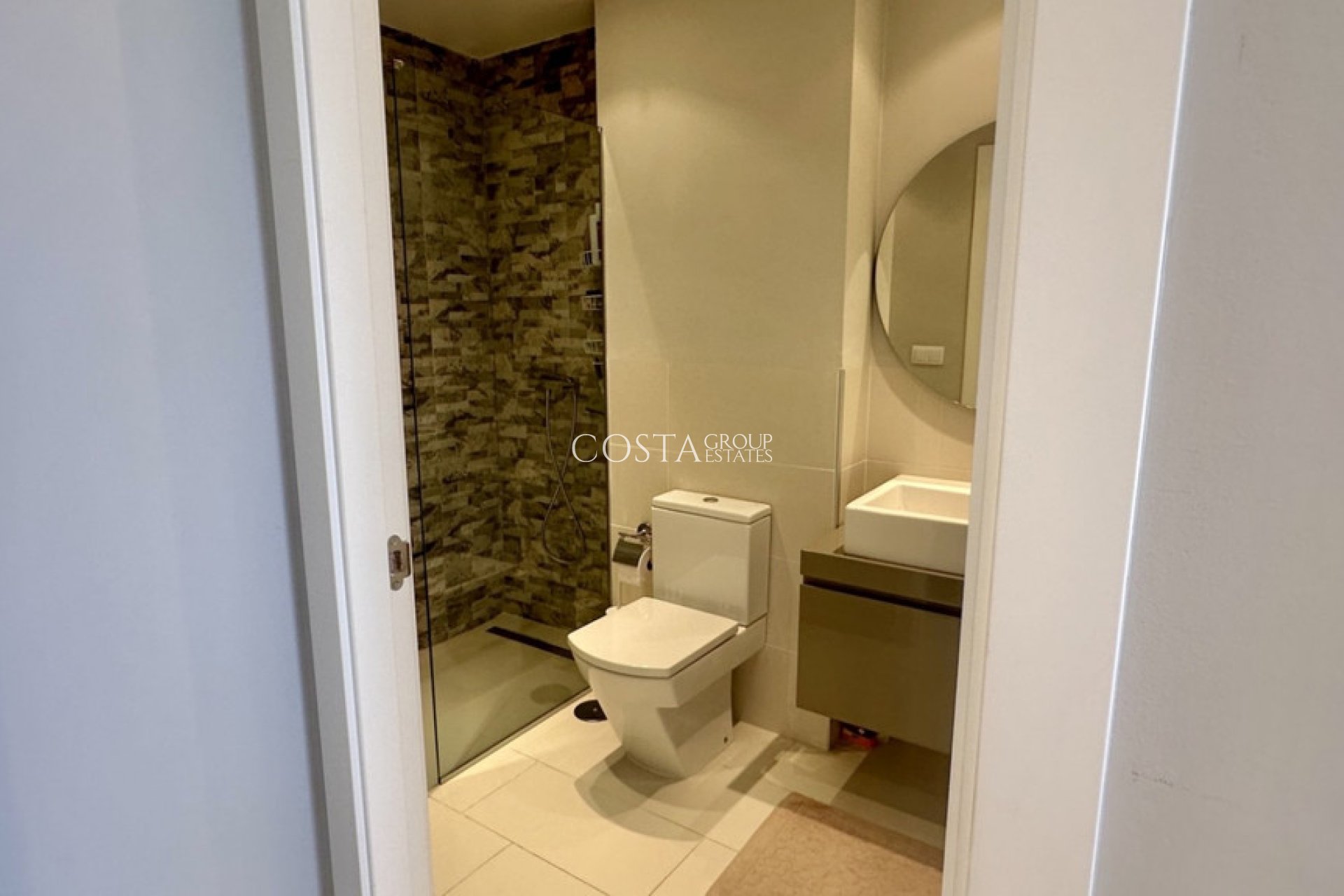 Resale - Apartments -
Orihuela - Villamartin