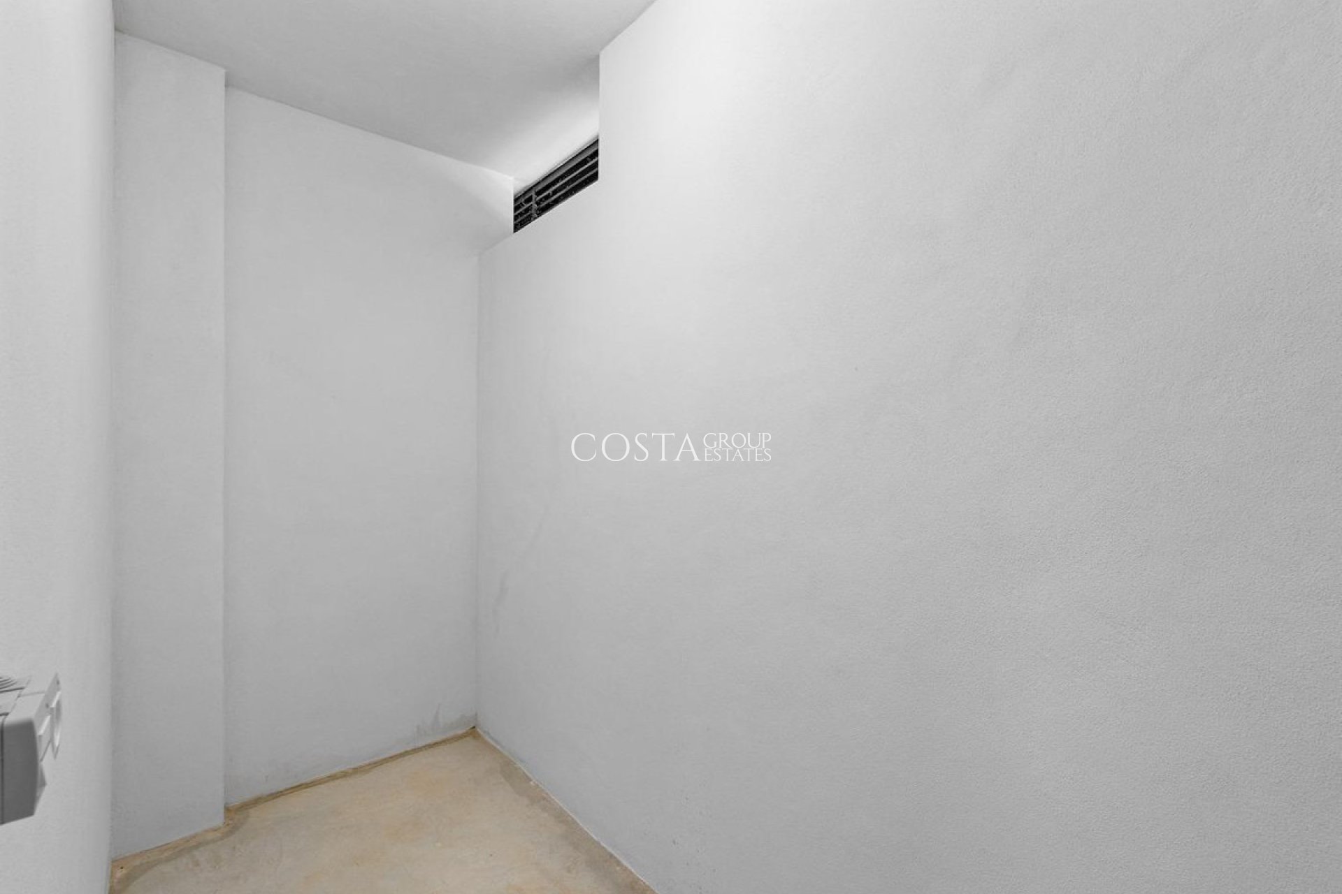 Resale - Apartments -
Orihuela - Villamartin