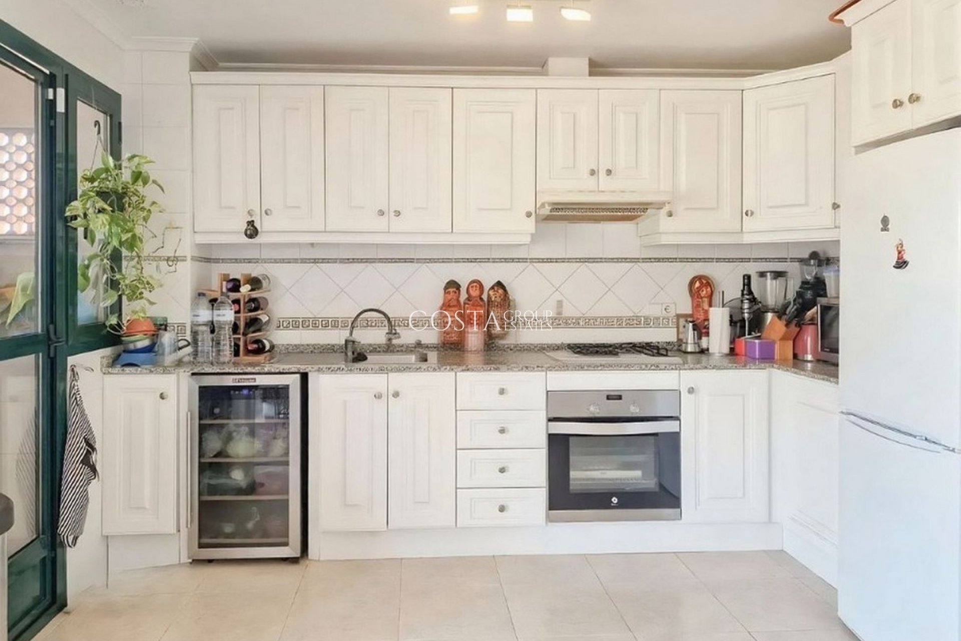 Resale - Apartments -
Orihuela - Villamartin