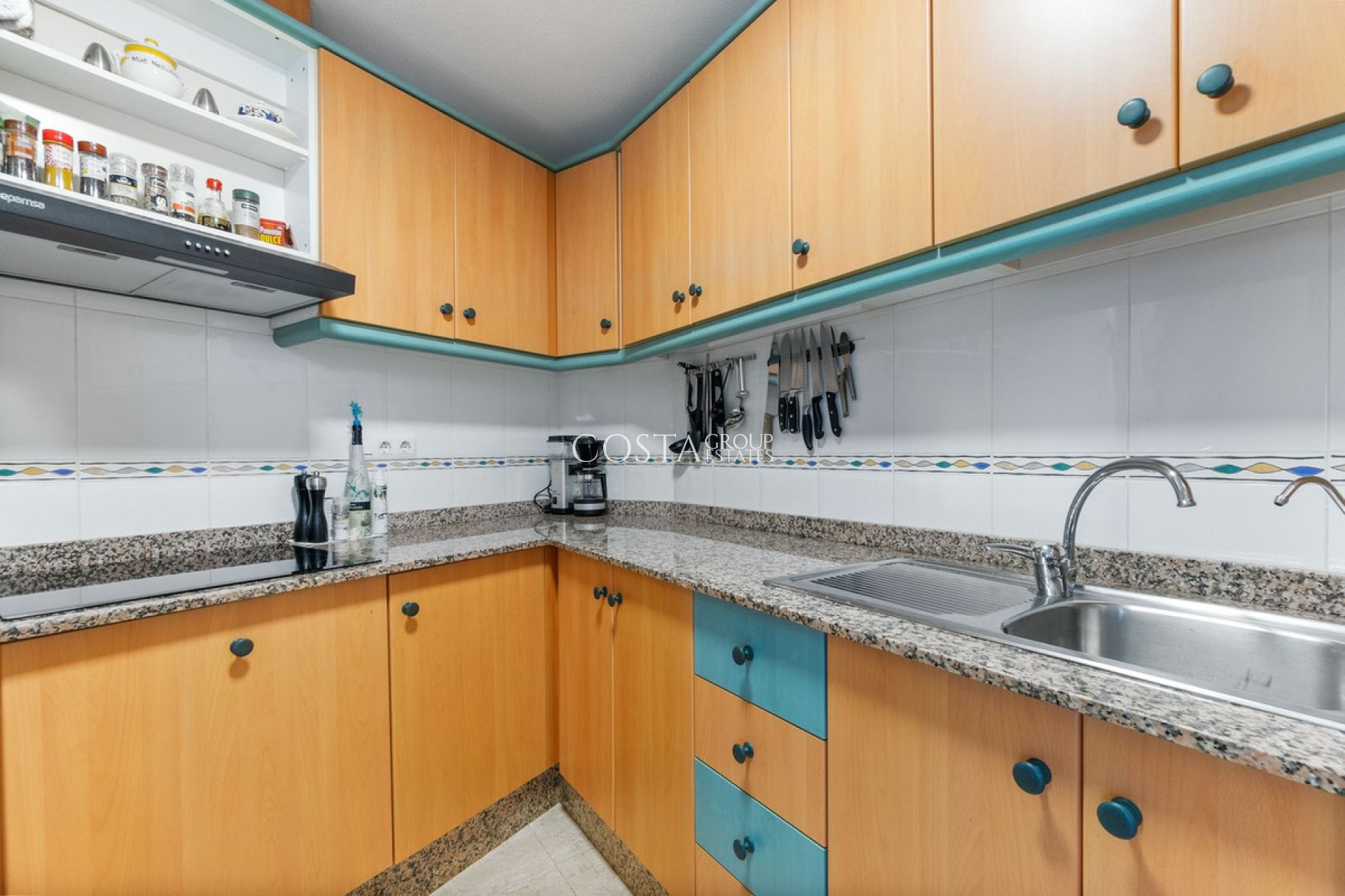 Resale - Apartments -
Orihuela - Villamartin