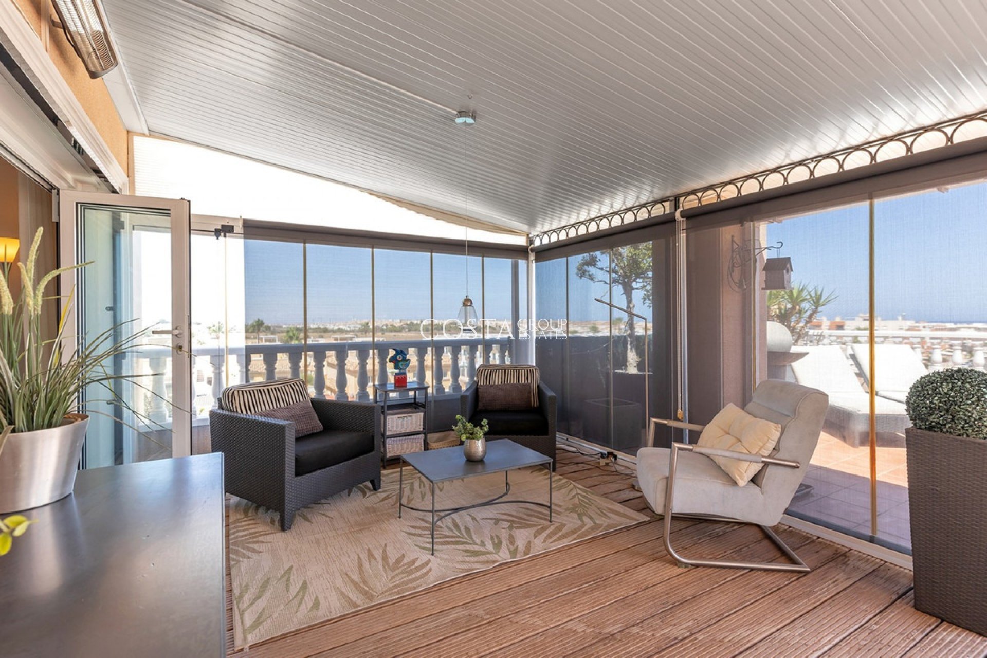 Resale - Apartments -
Orihuela - Villamartin