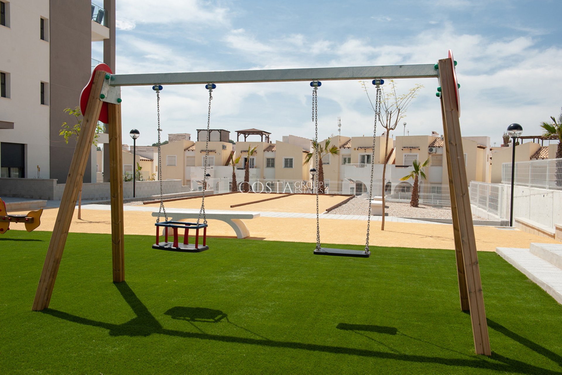 Resale - Apartments -
Orihuela - Villamartin