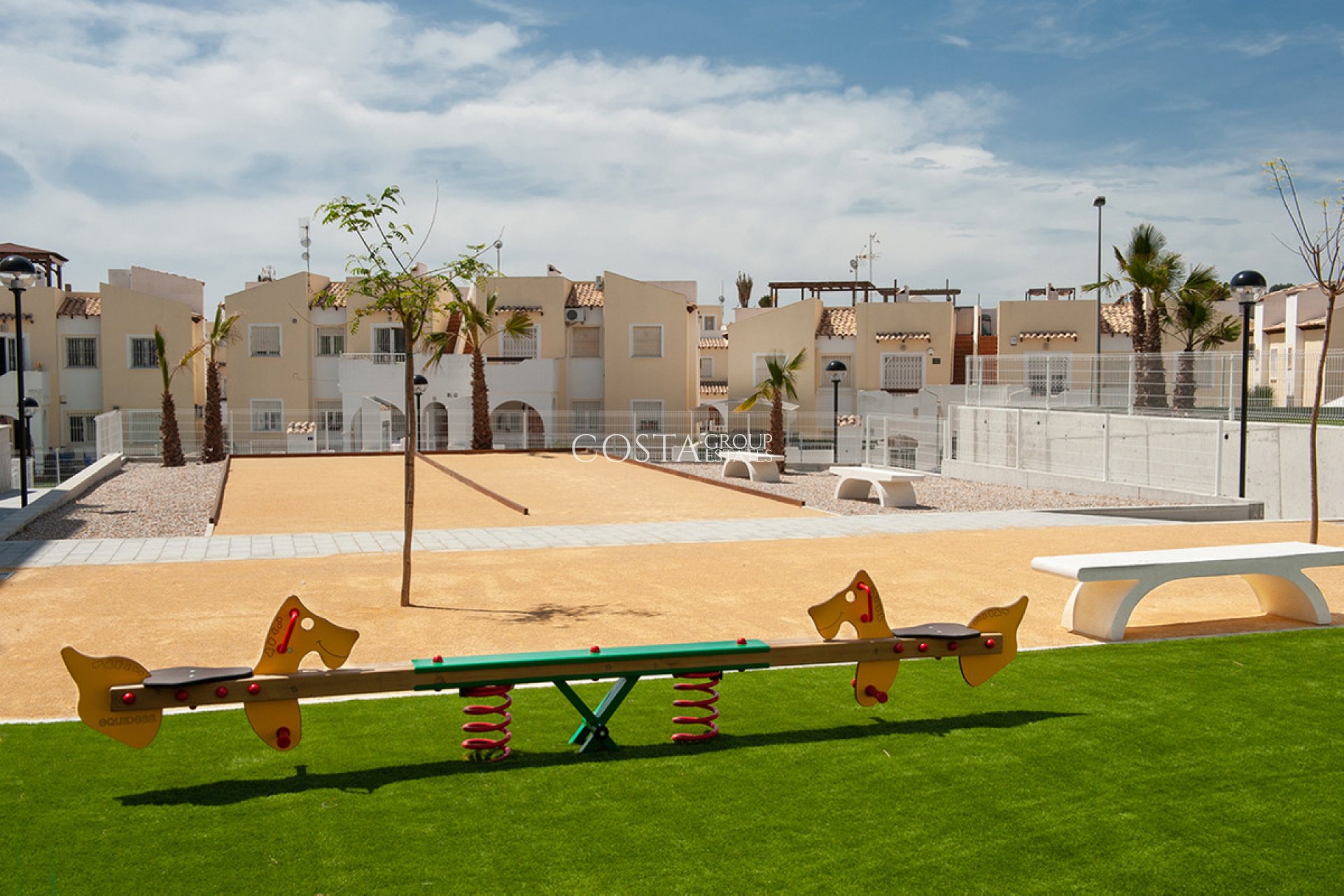 Resale - Apartments -
Orihuela - Villamartin