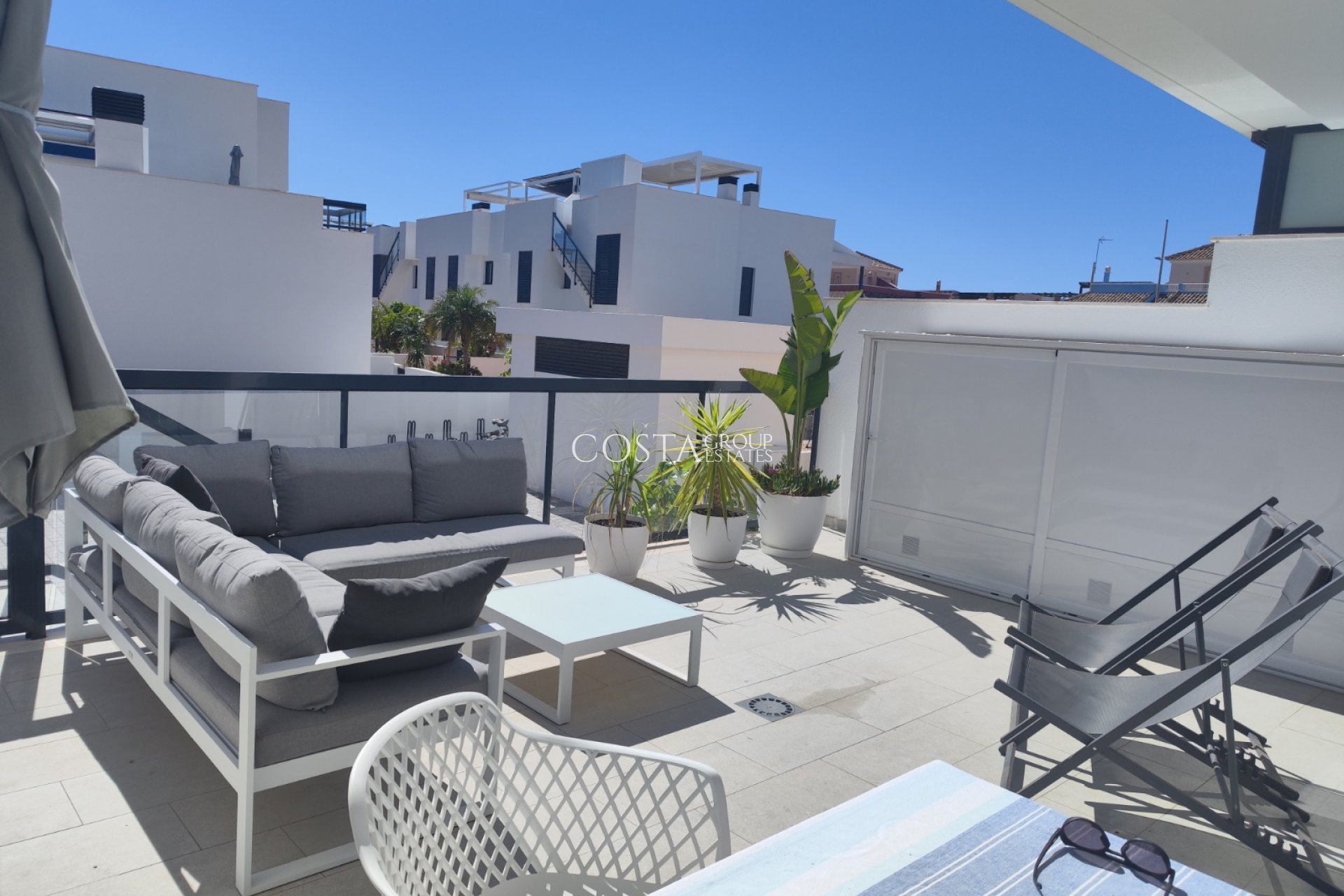 Resale - Apartments -
Pilar de la Horadada - El Mojón