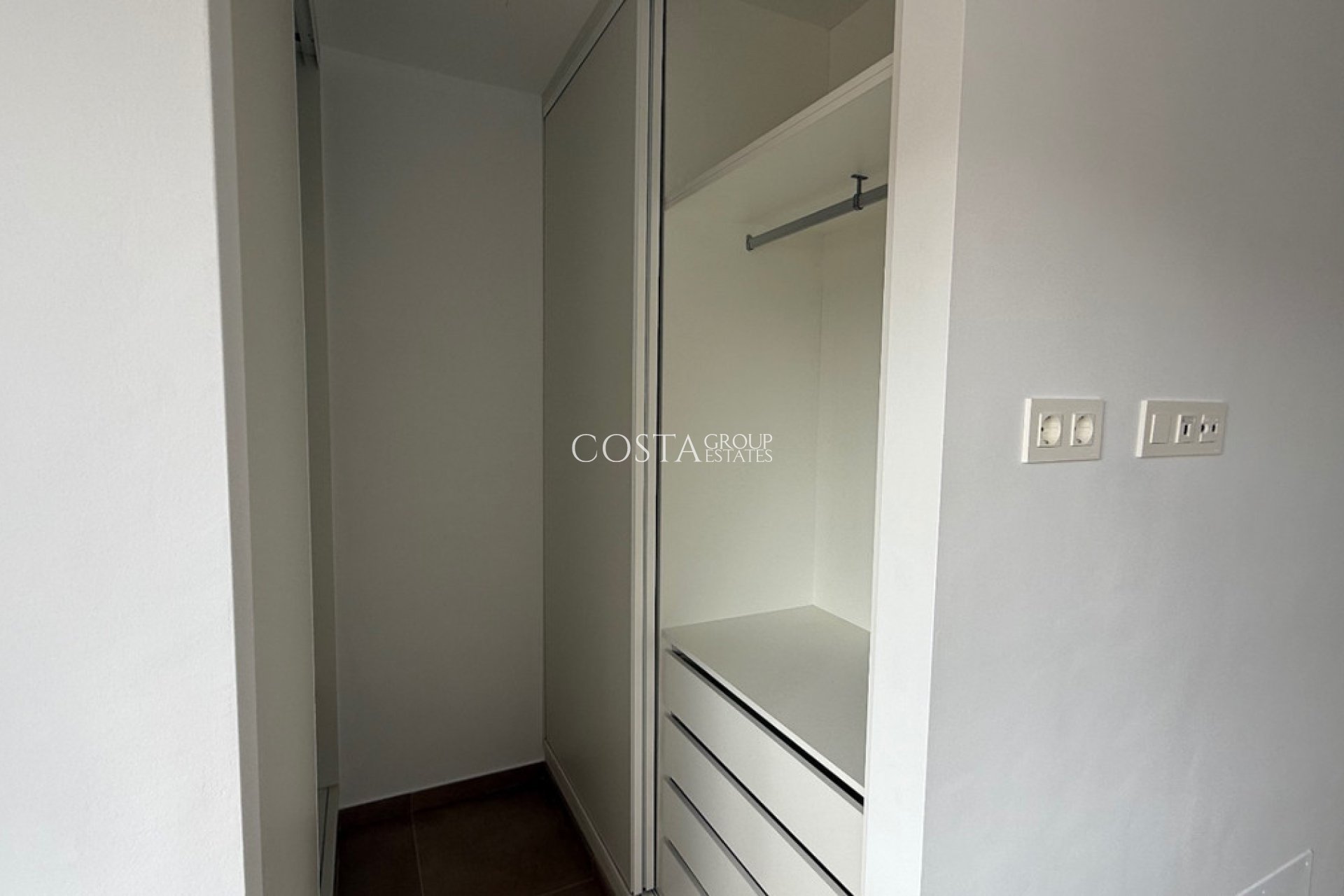 Resale - Apartments -
Pilar de la Horadada - Pilar de la Horadada Centro