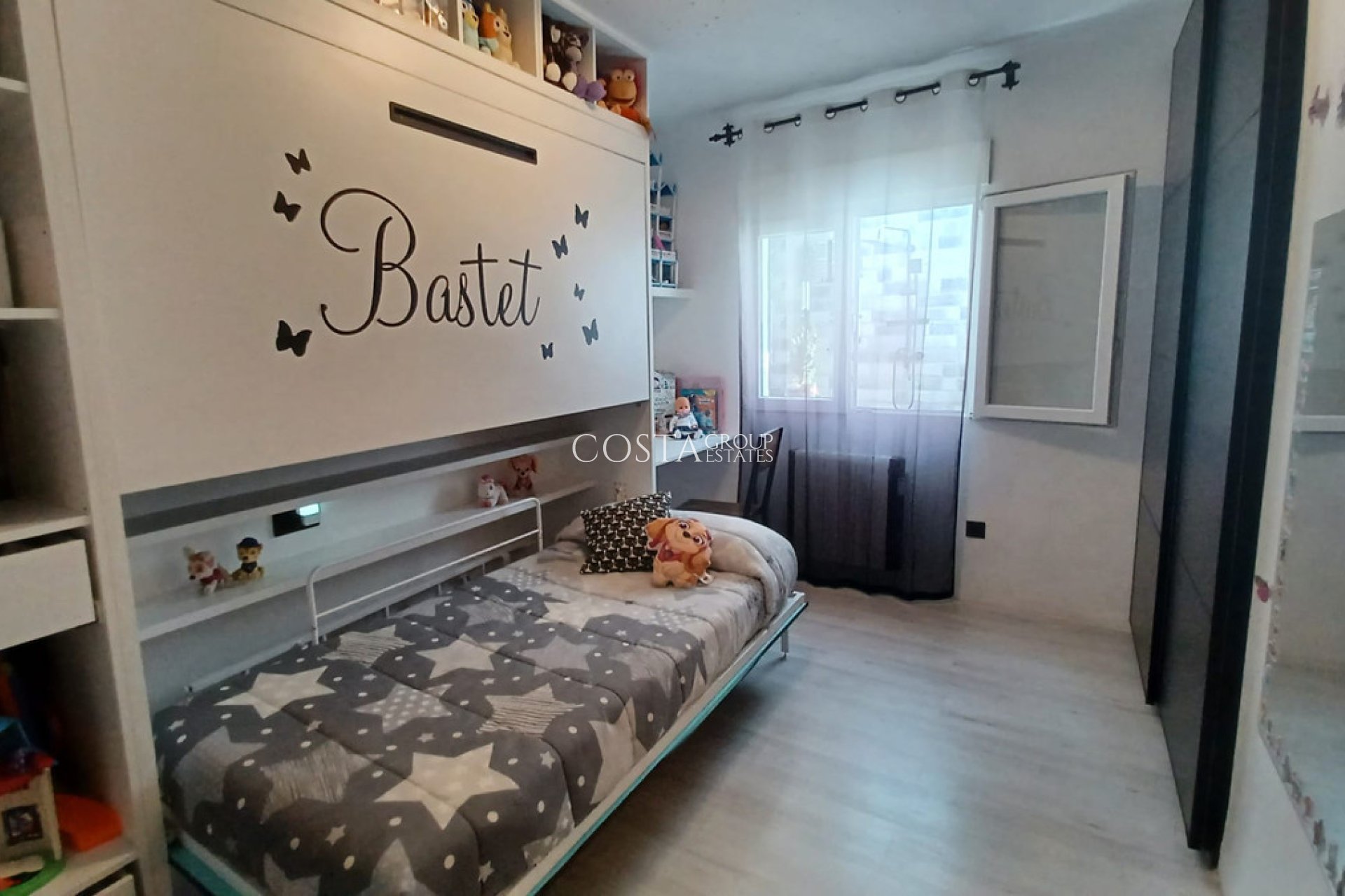 Resale - Apartments -
Pilar de la Horadada - Torre De La Horadada