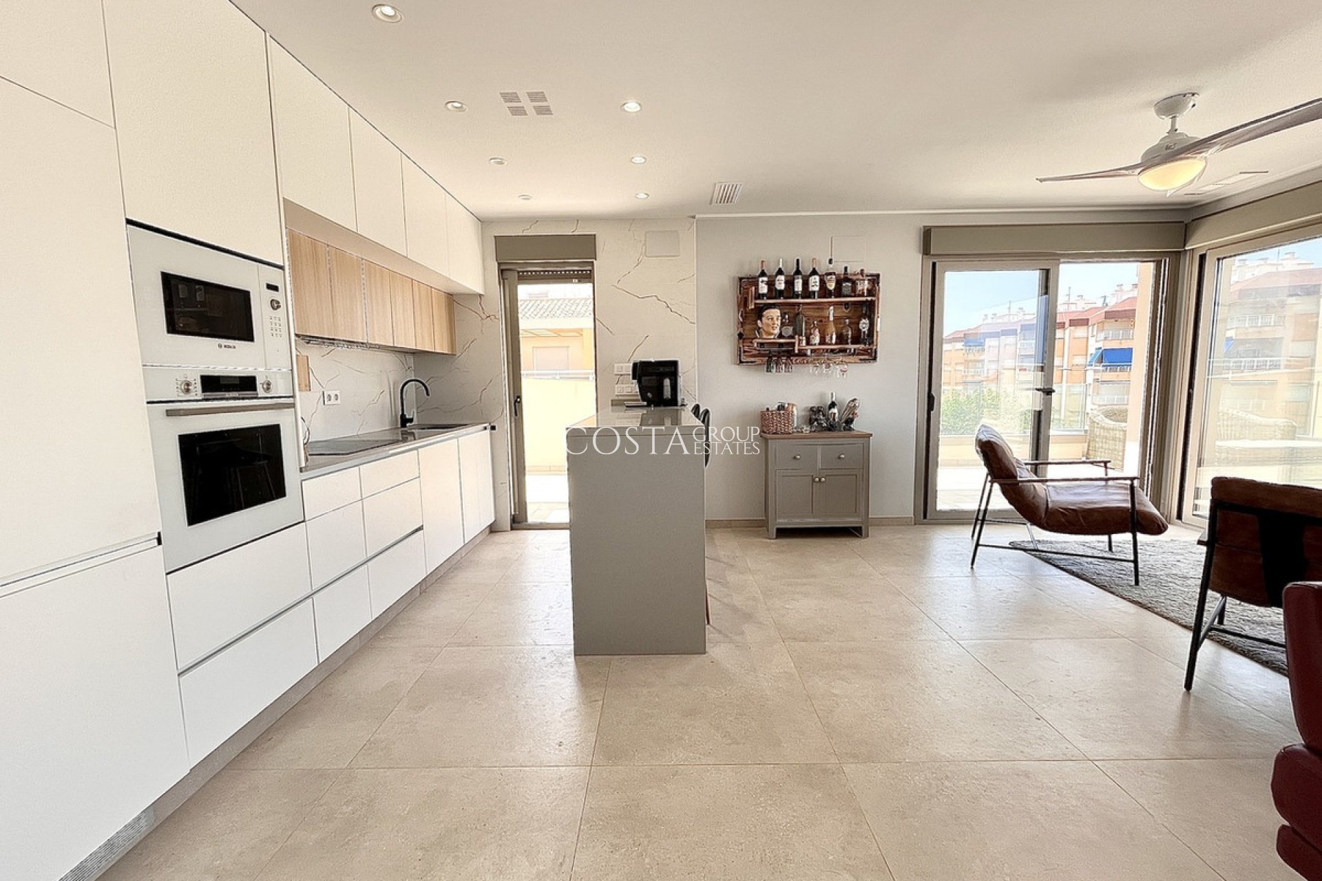 Resale - Apartments -
Pilar de la Horadada - Torre De La Horadada