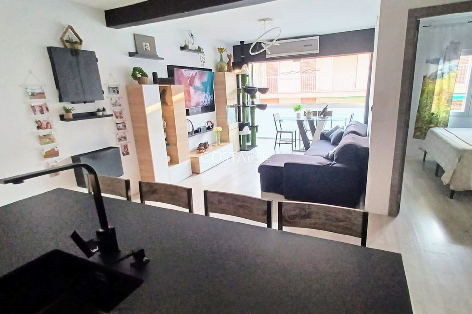 Resale - Apartments -
Pilar de la Horadada - Torre De La Horadada