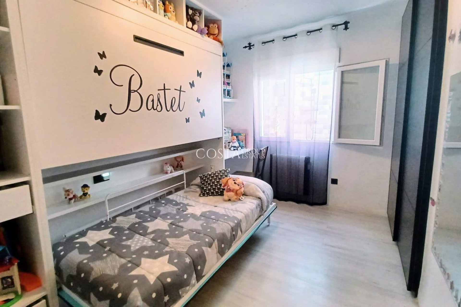 Resale - Apartments -
Pilar de la Horadada - Torre De La Horadada