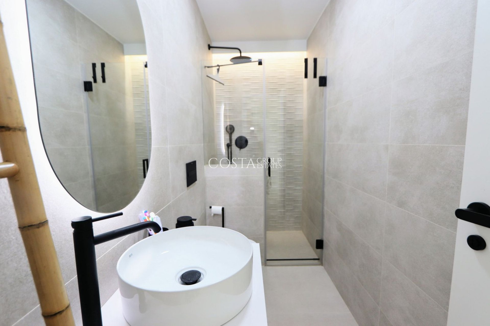 Resale - Apartments -
Pilar de la Horadada - Torre De La Horadada