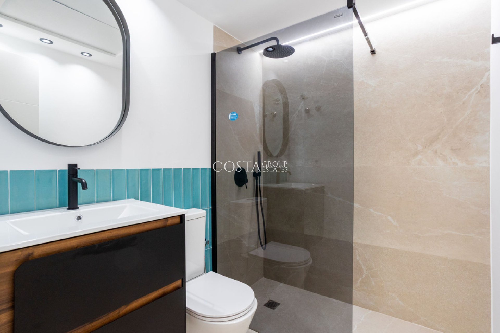 Resale - Apartments -
Pilar de la Horadada - Torre De La Horadada