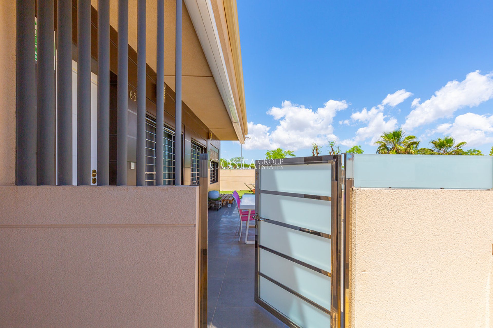 Resale - Apartments -
Pilar de la Horadada - Torre De La Horadada